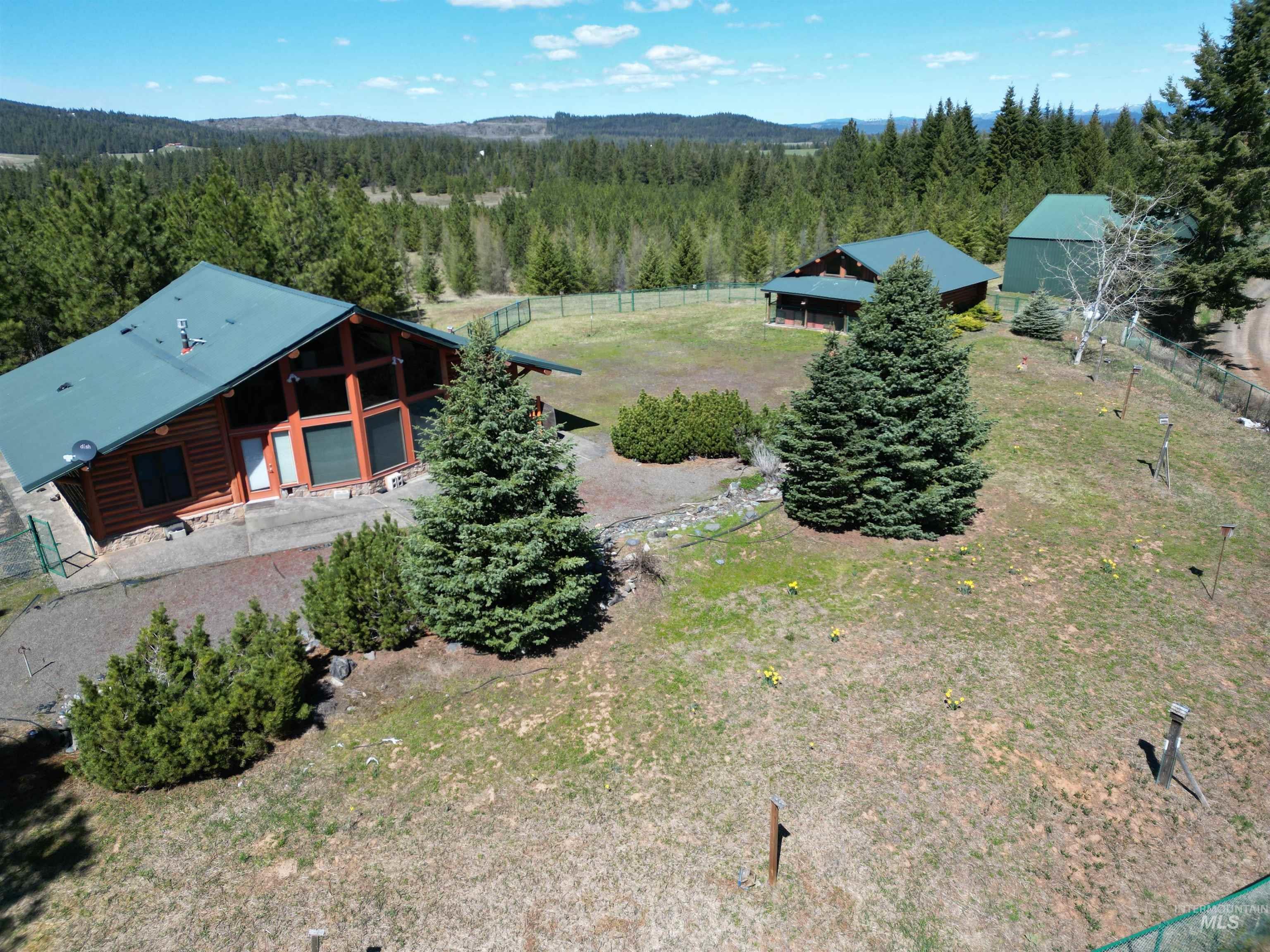 4975 Middle Road, Lenore, Idaho 83541, 1 Bedroom, 1.5 Bathrooms, Residential For Sale, Price $1,950,000, 98946171