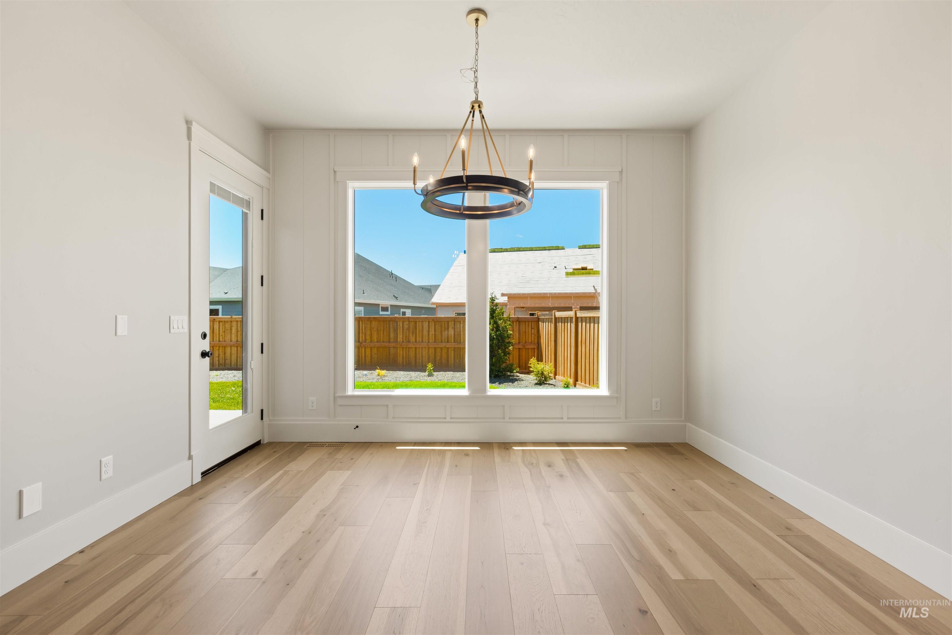 4219 W Thornapple Dr, Meridian, Idaho 83646, 4 Bedrooms, 3.5 Bathrooms, Residential For Sale, Price $879,777, 98946180