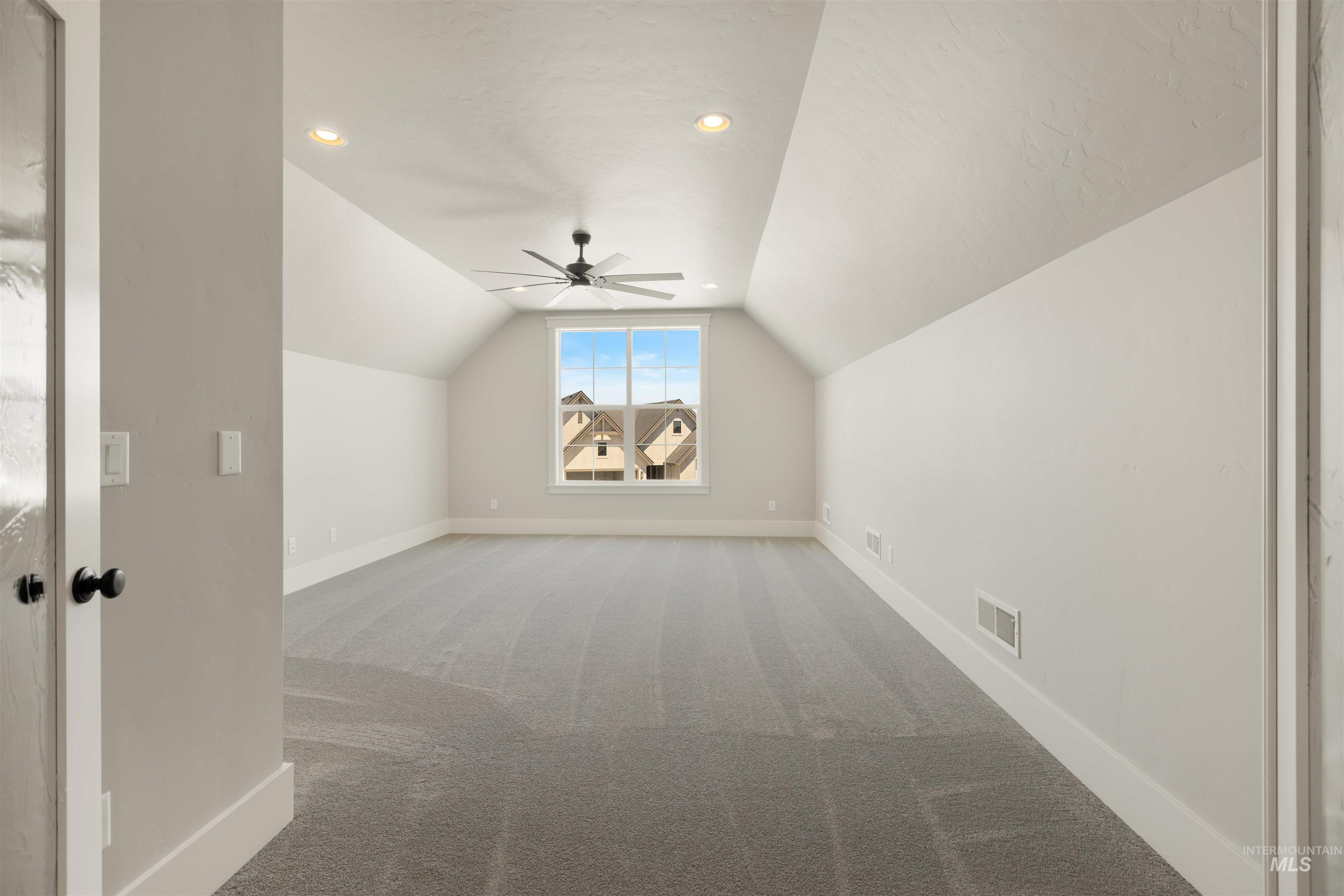 4219 W Thornapple Dr, Meridian, Idaho 83646, 4 Bedrooms, 3.5 Bathrooms, Residential For Sale, Price $879,777, 98946180