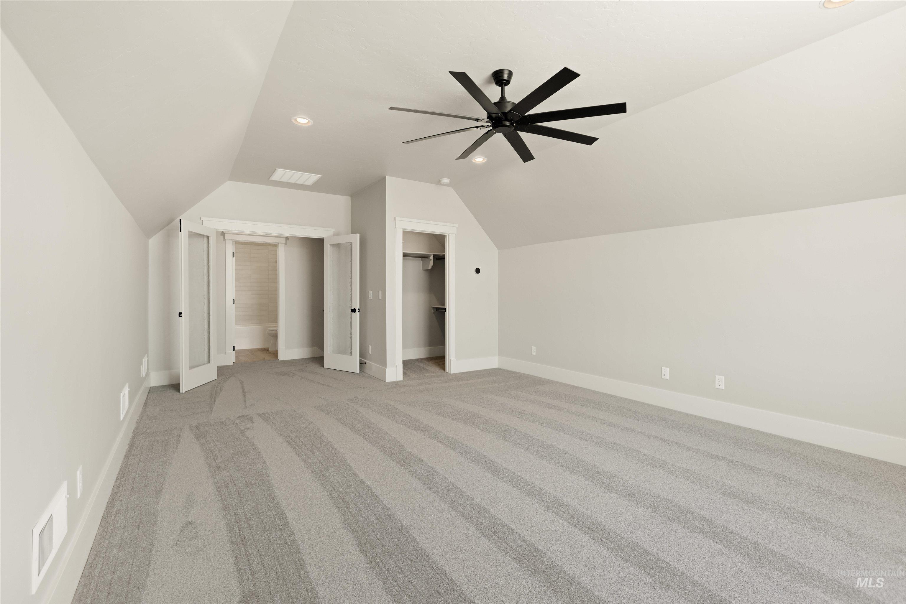 4219 W Thornapple Dr, Meridian, Idaho 83646, 4 Bedrooms, 3.5 Bathrooms, Residential For Sale, Price $879,777, 98946180