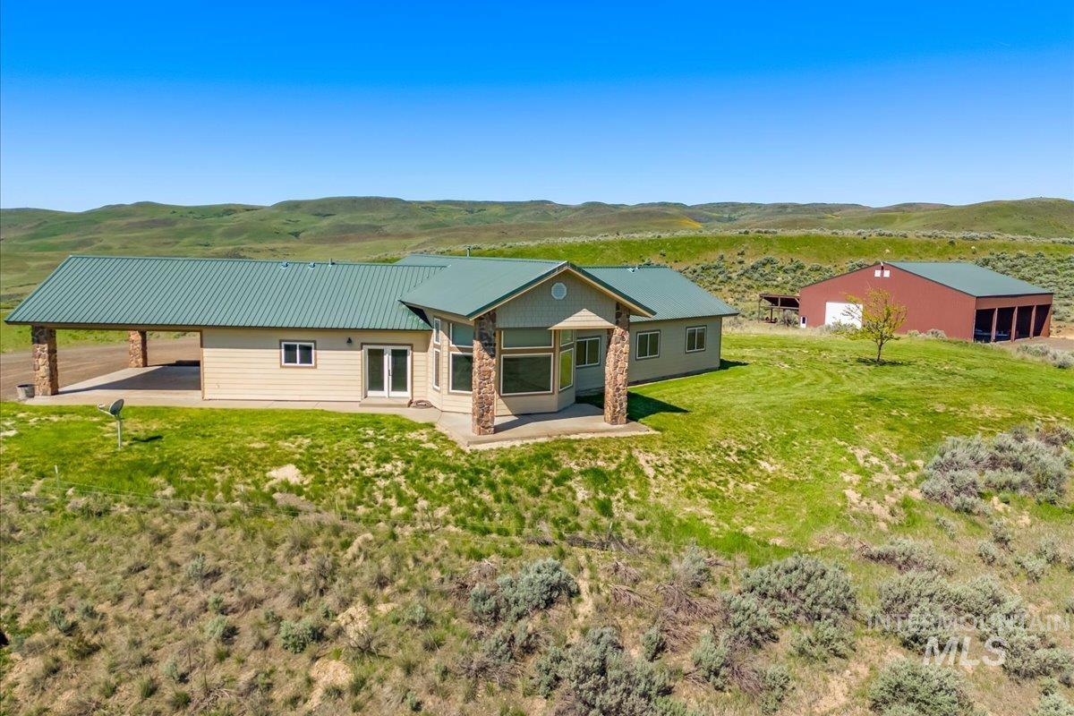 1719 Monroe Creek Road, Weiser, Idaho 83672, 4 Bedrooms, 2.5 Bathrooms, Residential For Sale, Price $1,290,000, 98946198