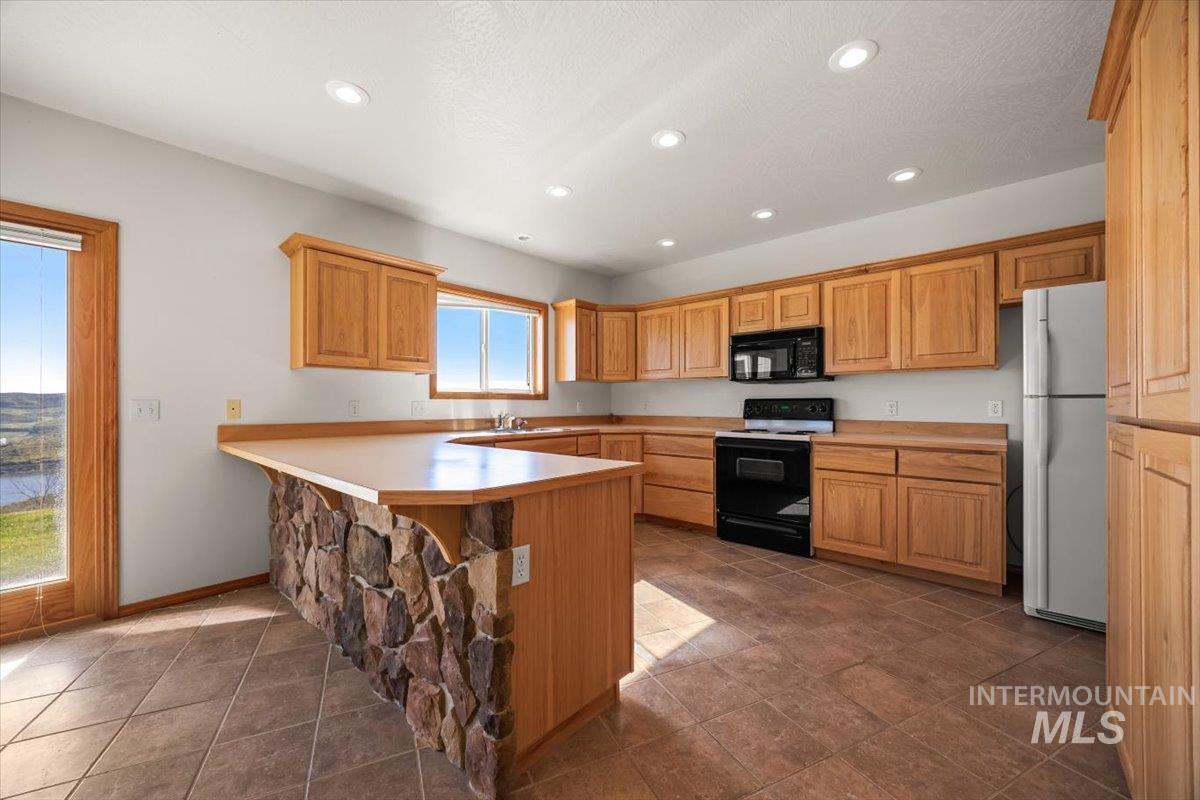 1719 Monroe Creek Road, Weiser, Idaho 83672, 4 Bedrooms, 2.5 Bathrooms, Residential For Sale, Price $1,290,000, 98946198