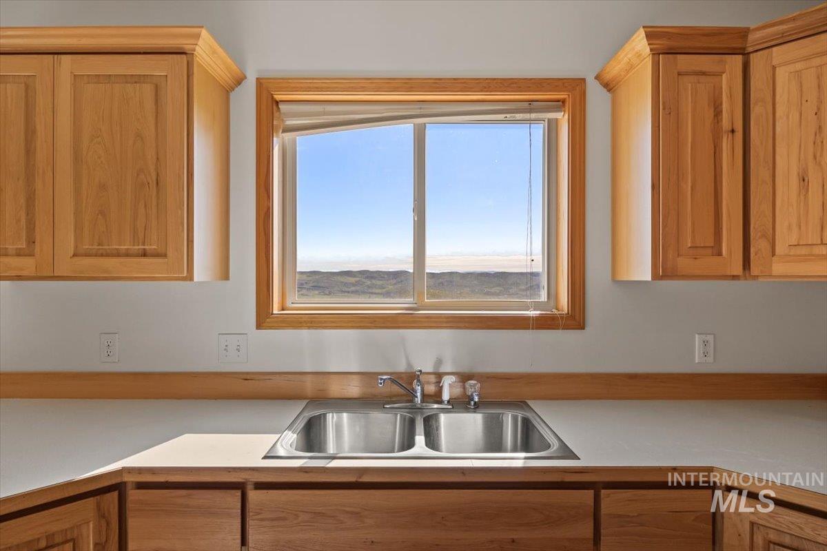 1719 Monroe Creek Road, Weiser, Idaho 83672, 4 Bedrooms, 2.5 Bathrooms, Residential For Sale, Price $1,290,000, 98946198