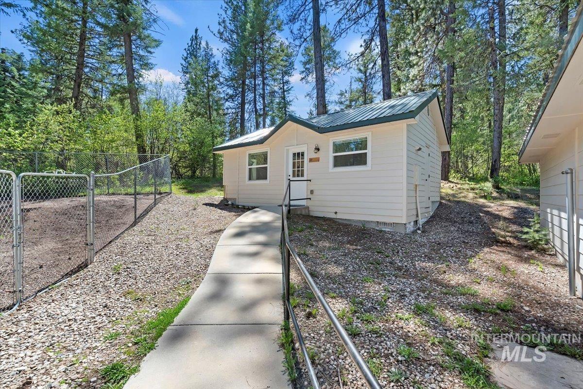 104 Sky Ridge Dr, Garden Valley, Idaho 83622, 3 Bedrooms, 2 Bathrooms, Residential For Sale, Price $499,900, 98946209