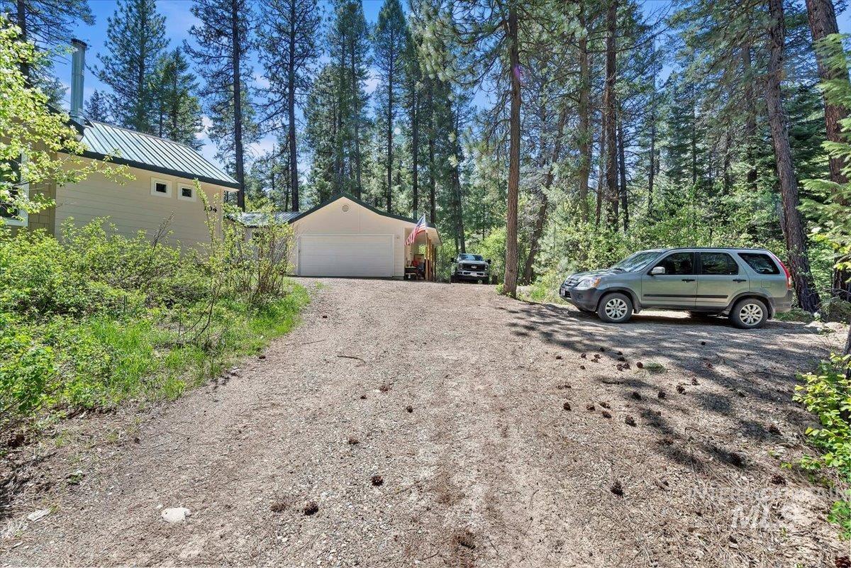 104 Sky Ridge Dr, Garden Valley, Idaho 83622, 3 Bedrooms, 2 Bathrooms, Residential For Sale, Price $499,900, 98946209
