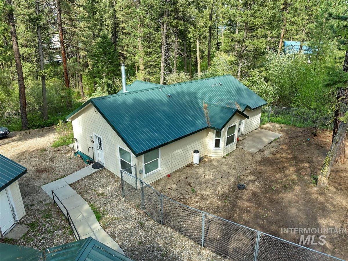 104 Sky Ridge Dr, Garden Valley, Idaho 83622, 3 Bedrooms, 2 Bathrooms, Residential For Sale, Price $499,900, 98946209