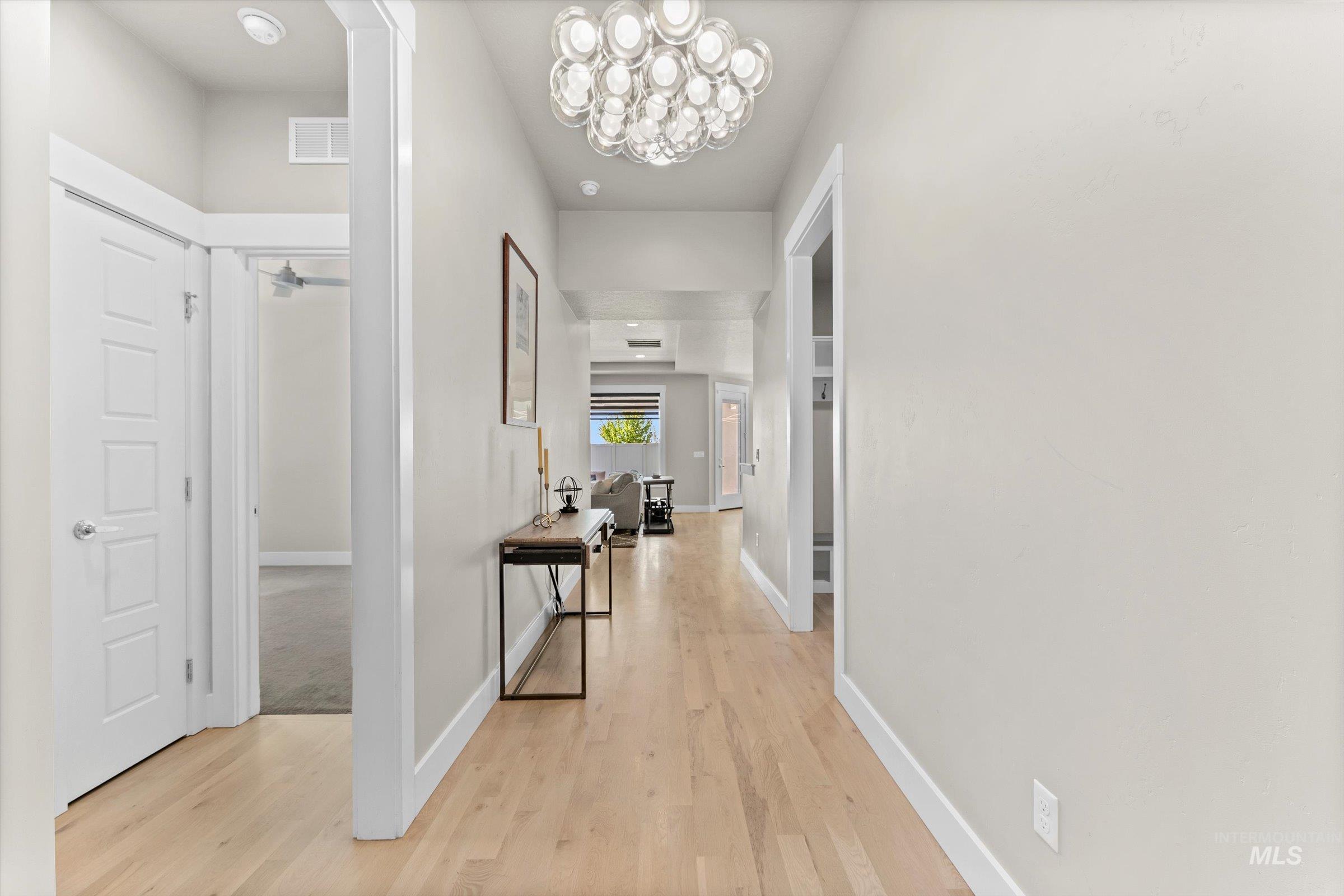 495 W Oak Springs Dr, Meridian, Idaho 83642, 3 Bedrooms, 2 Bathrooms, Residential For Sale, Price $729,000, 98946214