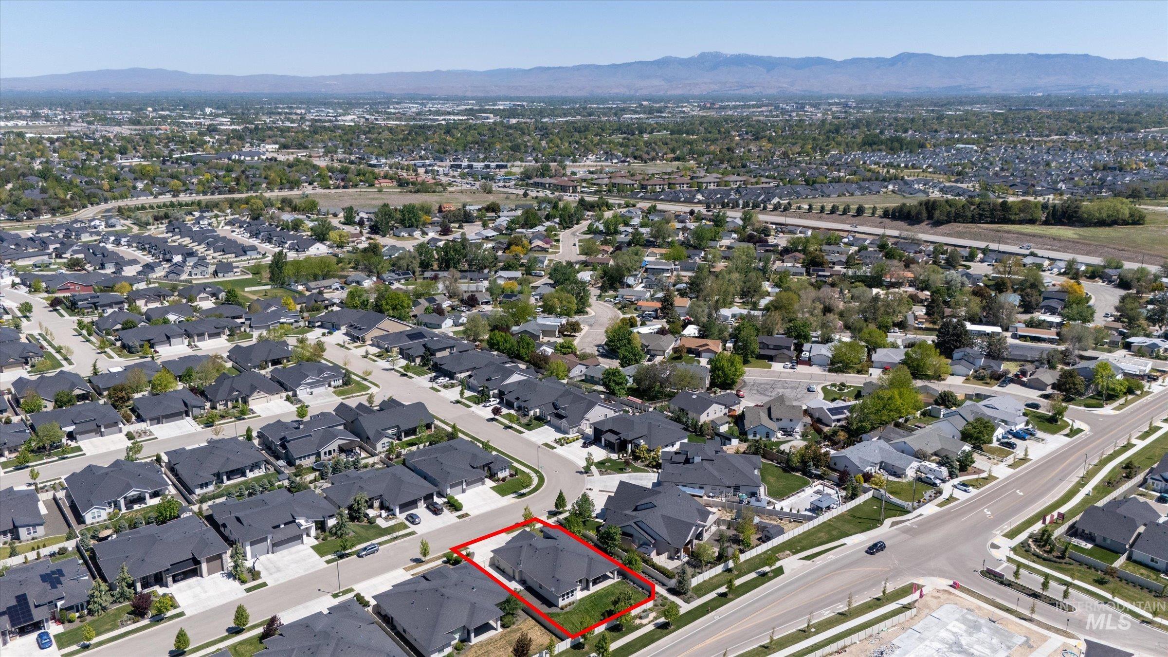 495 W Oak Springs Dr, Meridian, Idaho 83642, 3 Bedrooms, 2 Bathrooms, Residential For Sale, Price $729,000, 98946214