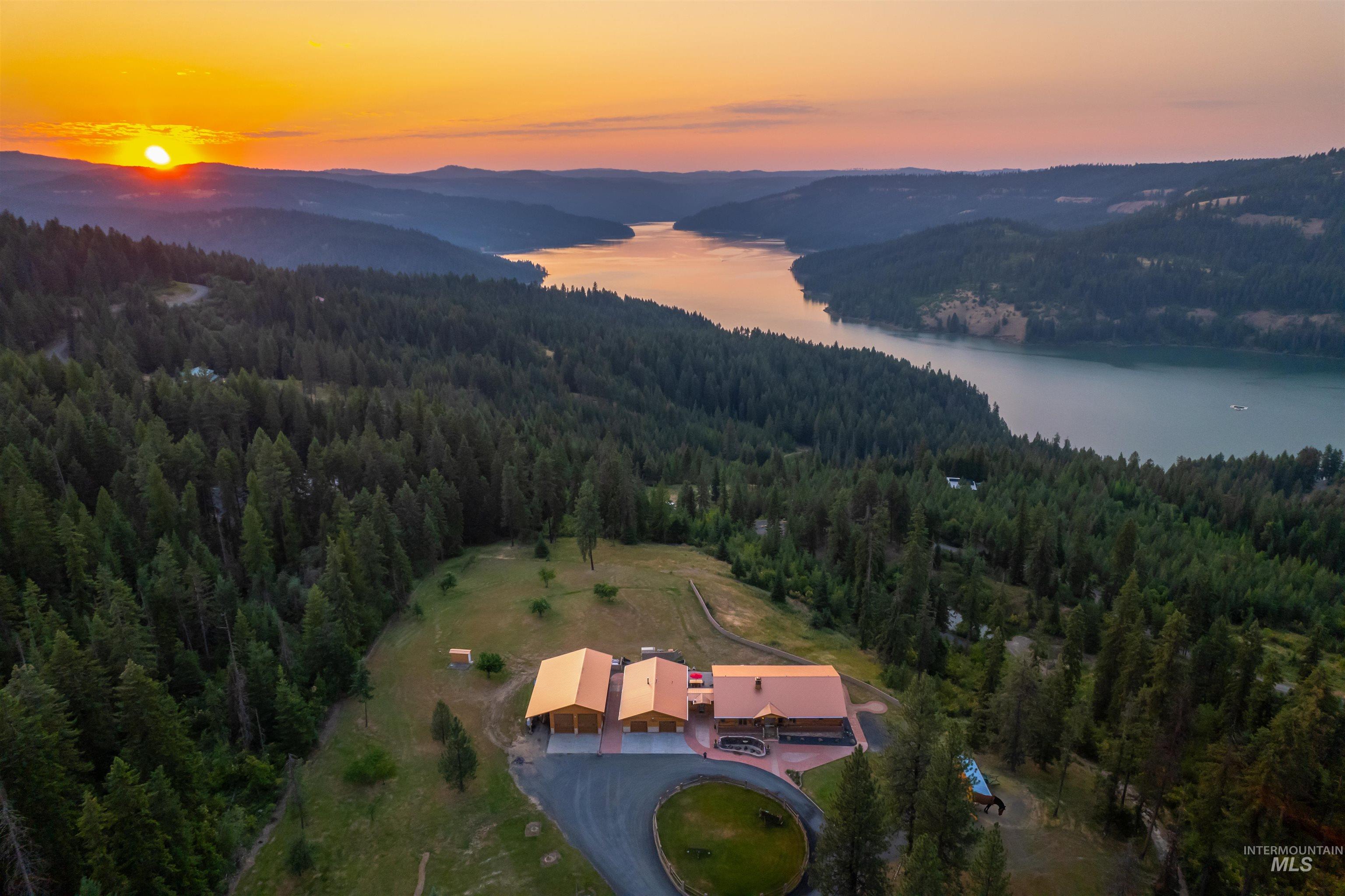 3688 Canyon Creek Road, Orofino, Idaho 83544, 4 Bedrooms, 4.5 Bathrooms, Residential For Sale, Price $2,475,000, 98946225