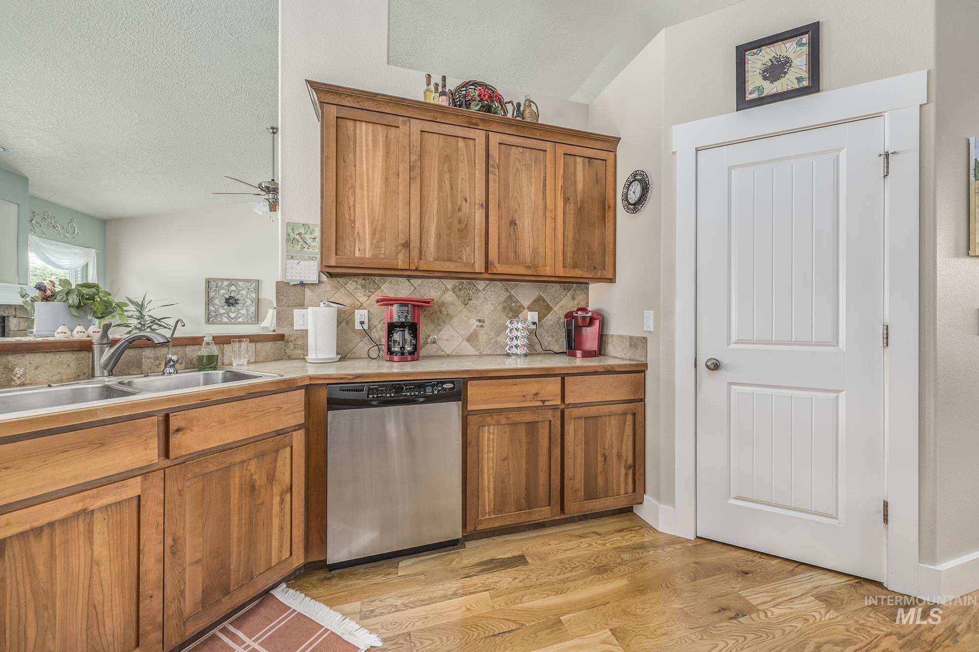 420 W Indianhead Rd, Weiser, Idaho 83672, 3 Bedrooms, 2 Bathrooms, Residential For Sale, Price $565,000, 98946229