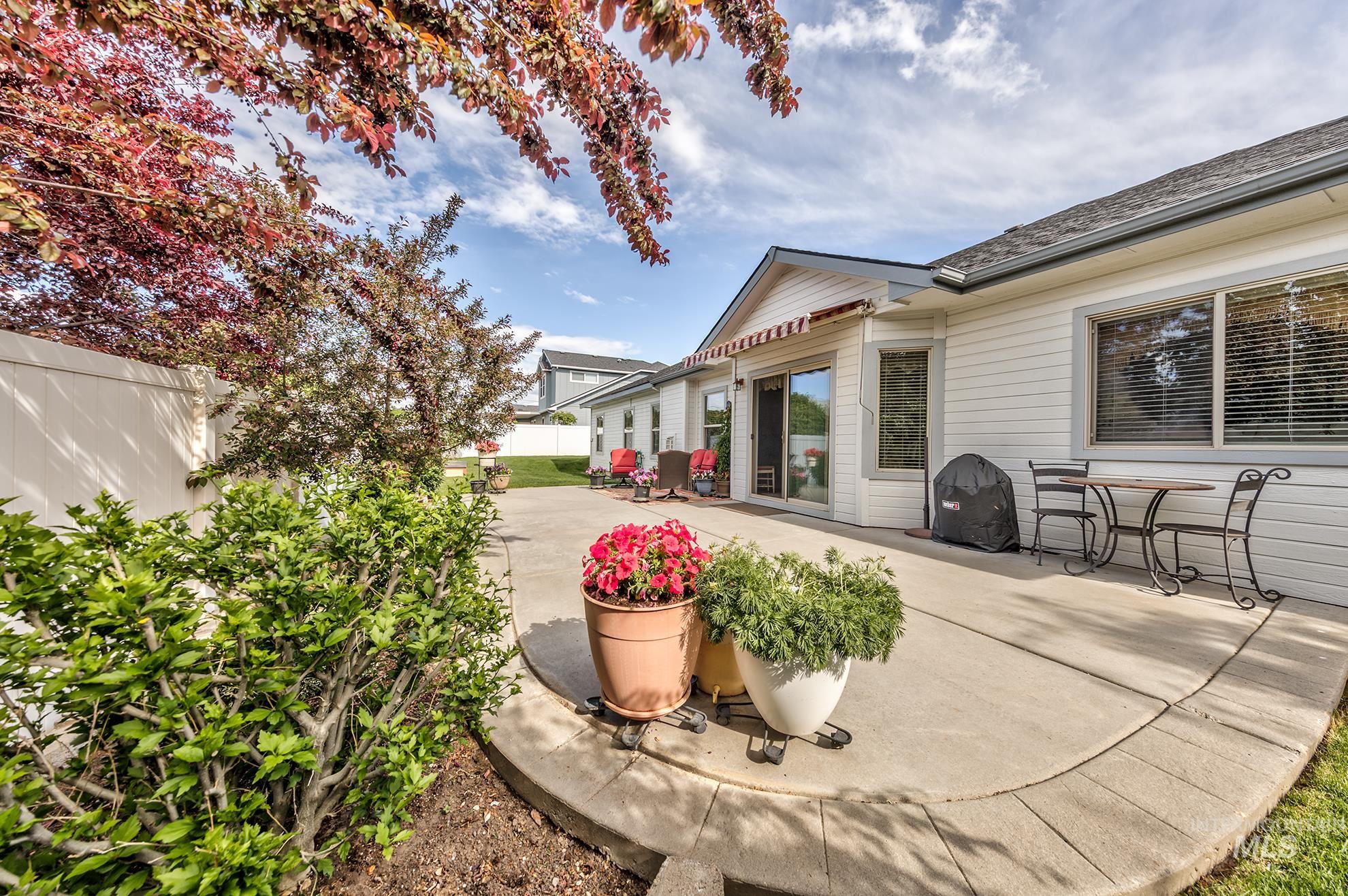 420 W Indianhead Rd, Weiser, Idaho 83672, 3 Bedrooms, 2 Bathrooms, Residential For Sale, Price $565,000, 98946229