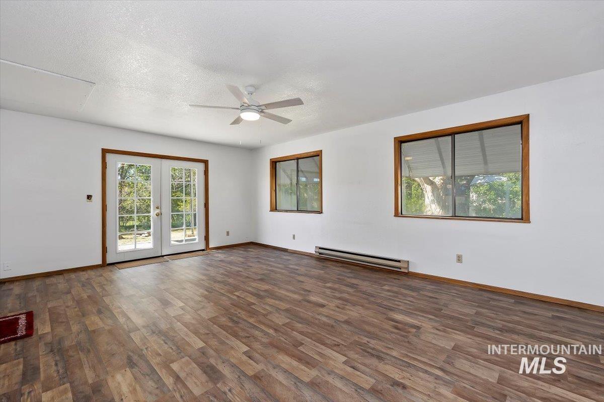 1211 E 4338 North, Buhl, Idaho 83316, 4 Bedrooms, 2.5 Bathrooms, Residential For Sale, Price $459,900, 98946263