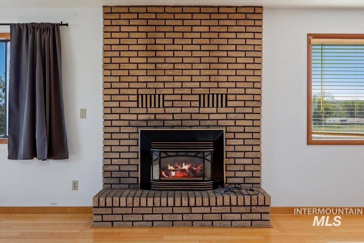 1211 E 4338 North, Buhl, Idaho 83316, 4 Bedrooms, 2.5 Bathrooms, Residential For Sale, Price $459,900, 98946263