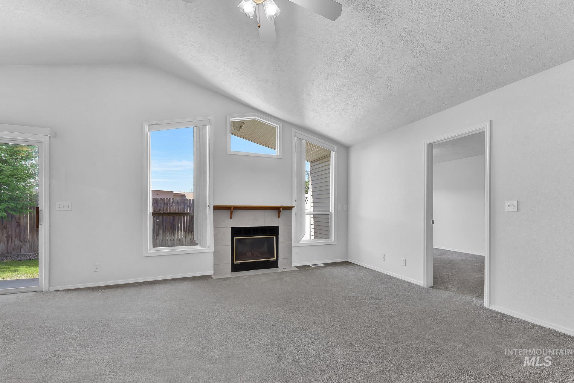 227 E Spinosa Dr, Meridian, Idaho 83646-3345, 2 Bedrooms, 2 Bathrooms, Residential For Sale, Price $394,500, 98946292
