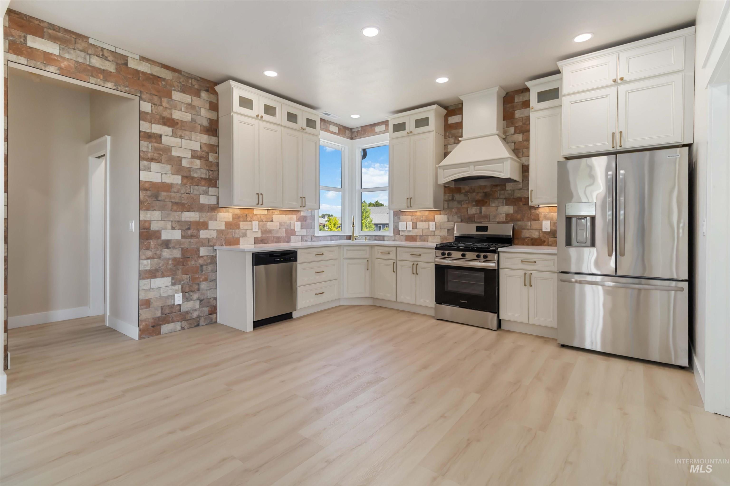 4320 SW 2nd Ave, New Plymouth, Idaho 83655, 4 Bedrooms, 2.5 Bathrooms, Residential For Sale, Price $495,000, 98946310