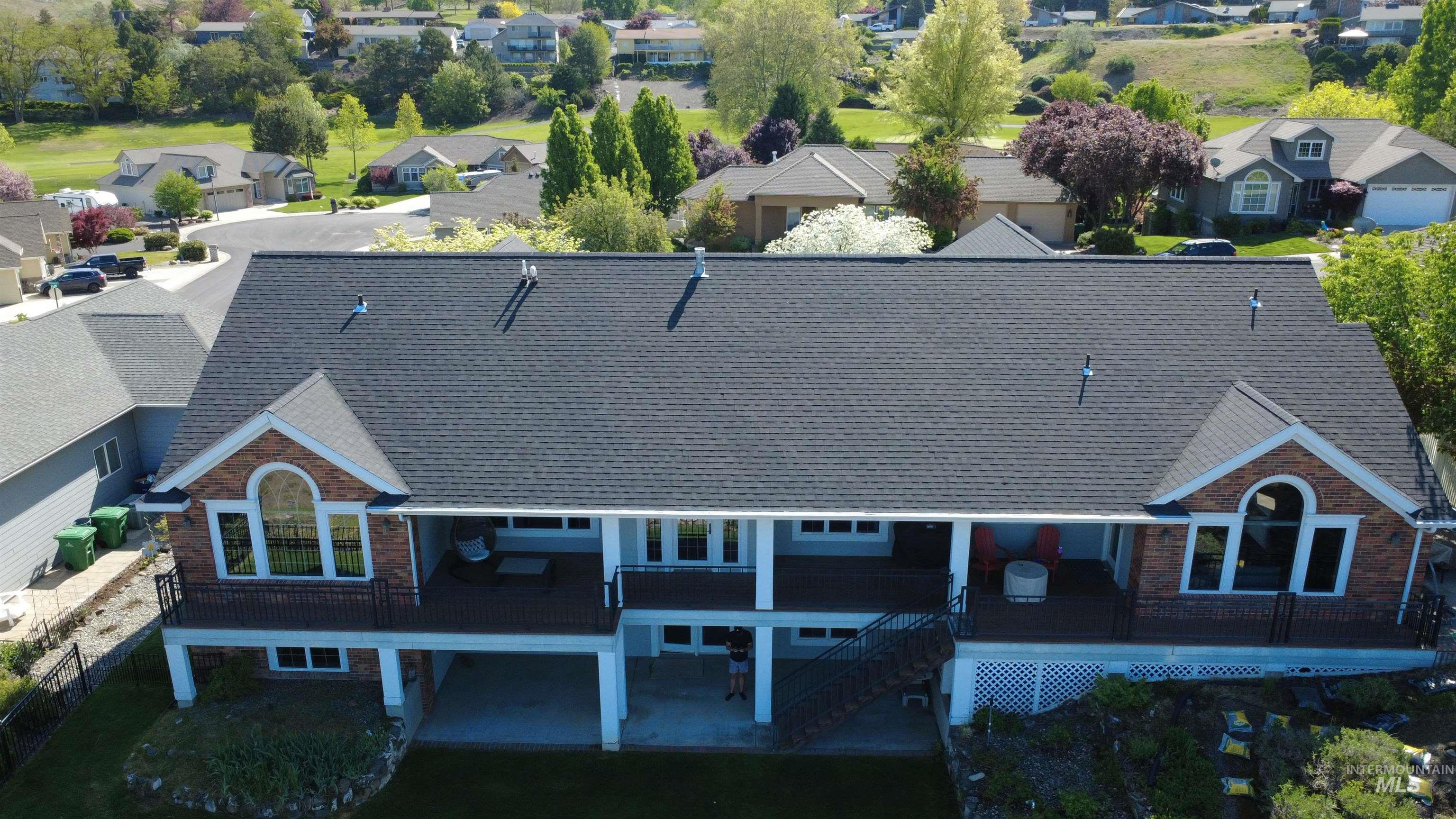 176 Marine View Drive, Lewiston, Idaho 83501, 5 Bedrooms, 3 Bathrooms, Residential For Sale, Price $859,598, 98946328