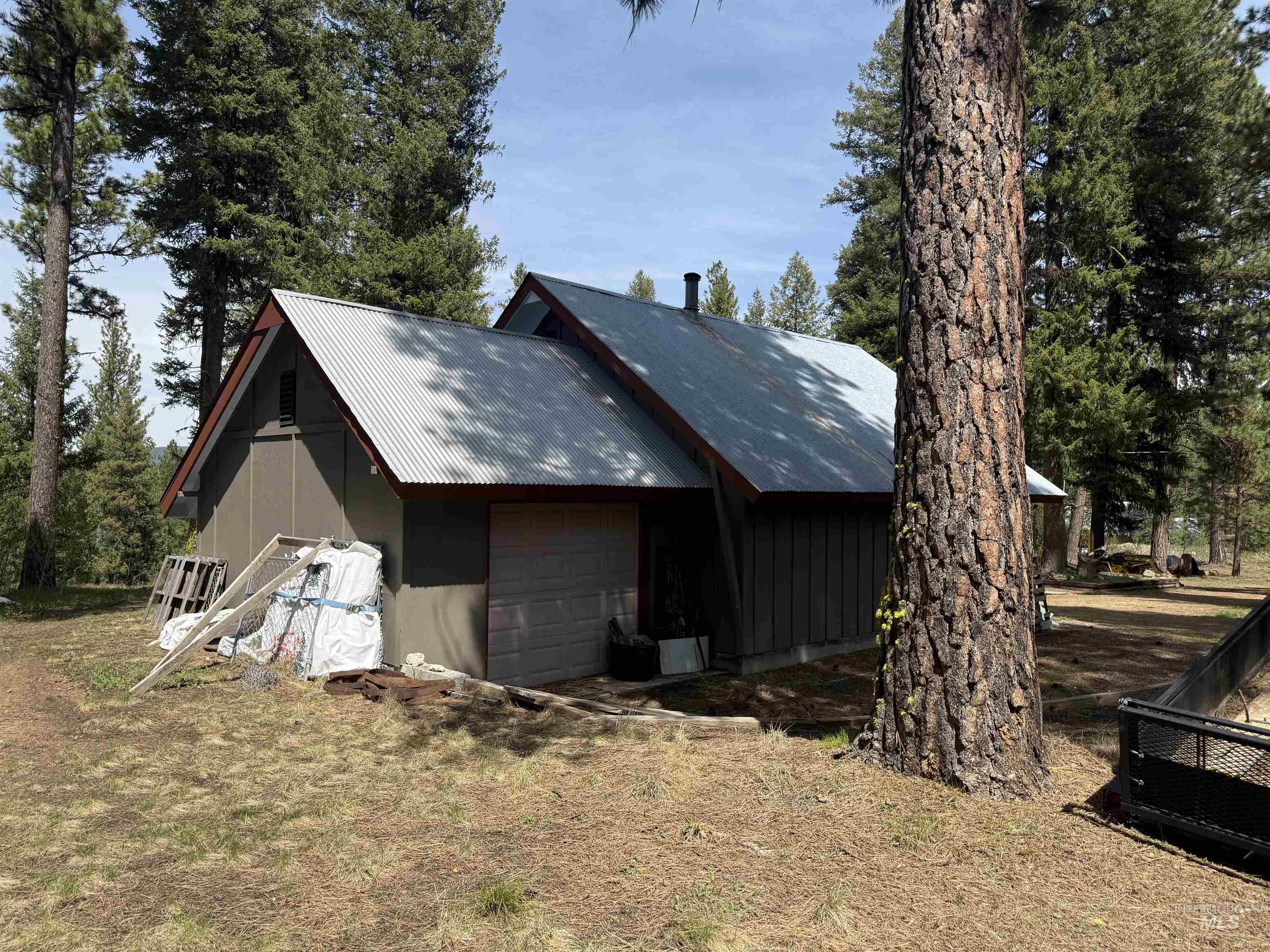 26 Doaka Ct, Idaho City, Idaho 83631, 2 Bedrooms, 2 Bathrooms, Residential For Sale, Price $520,000, 98946348