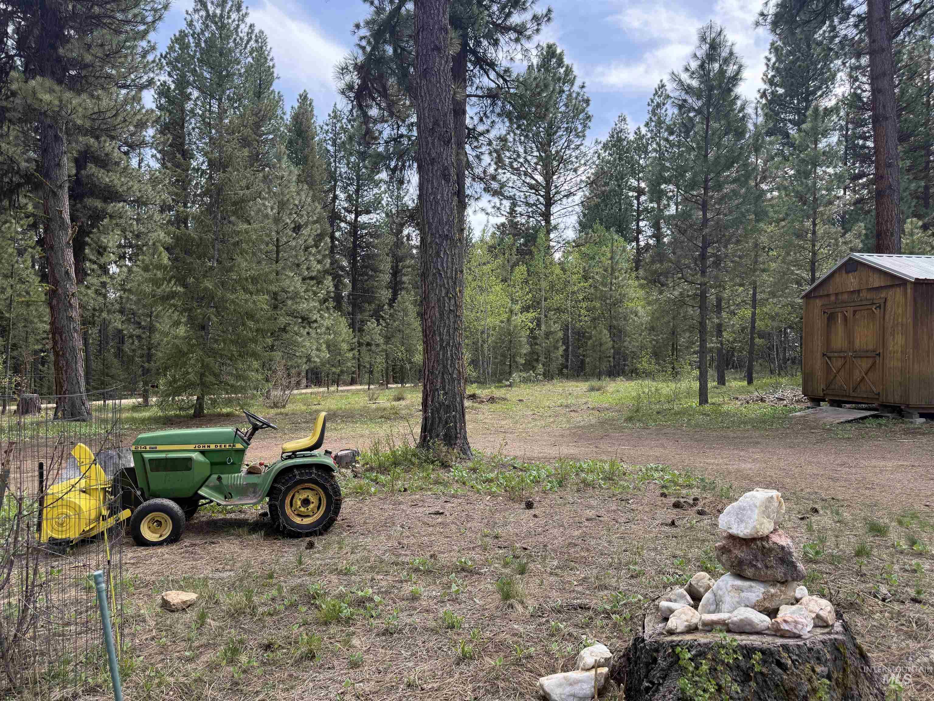 26 Doaka Ct, Idaho City, Idaho 83631, 2 Bedrooms, 2 Bathrooms, Residential For Sale, Price $520,000, 98946348