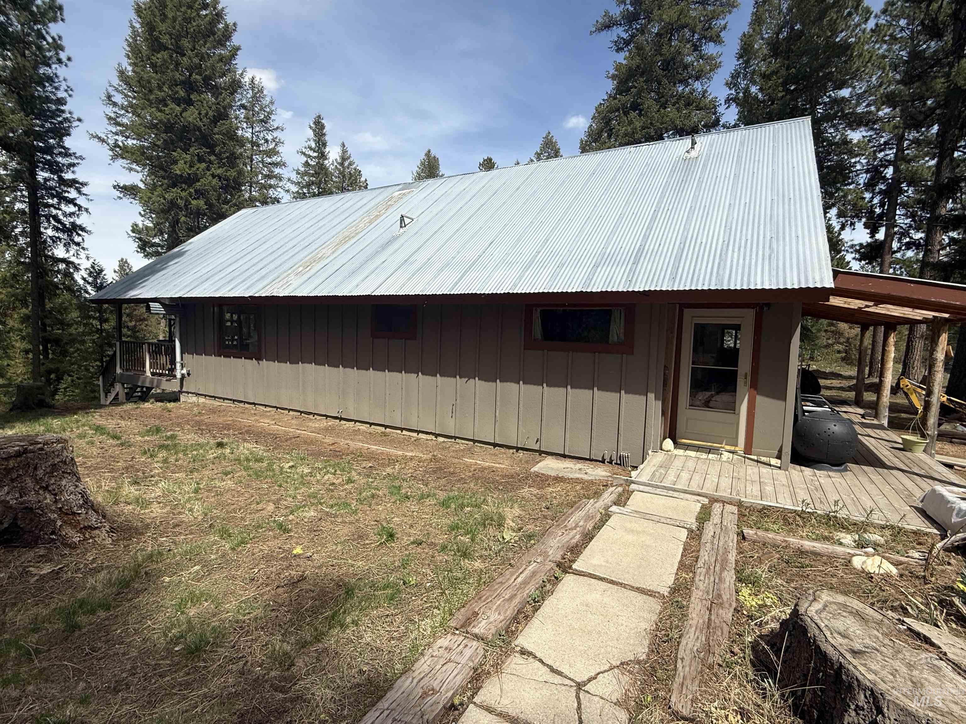 26 Doaka Ct, Idaho City, Idaho 83631, 2 Bedrooms, 2 Bathrooms, Residential For Sale, Price $520,000, 98946348