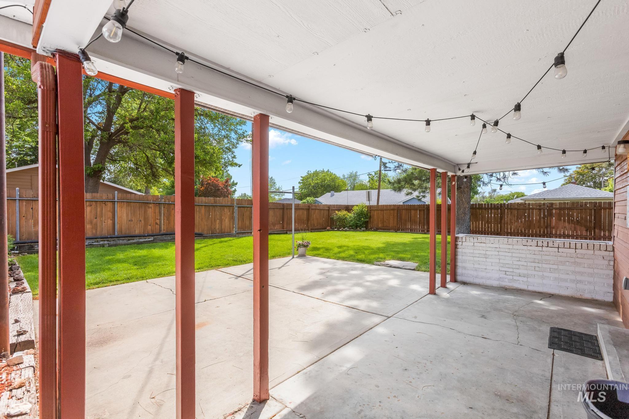 2015 Washington Ave, Caldwell, Idaho 83605, 6 Bedrooms, 4 Bathrooms, Residential For Sale, Price $520,000, 98946366