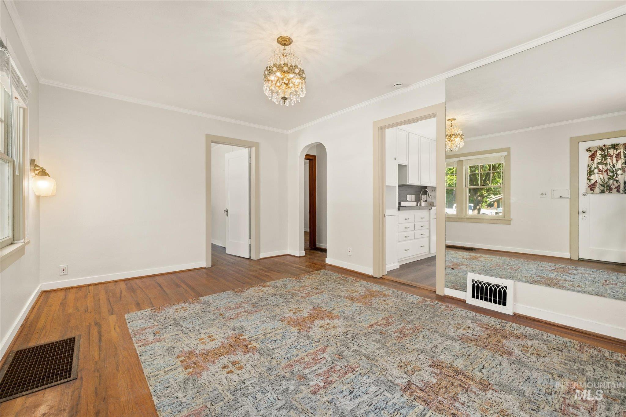 1806 N 28th Street, Boise, Idaho 83703, 2 Bedrooms, 1 Bathroom, Residential For Sale, Price $484,900, 98946383