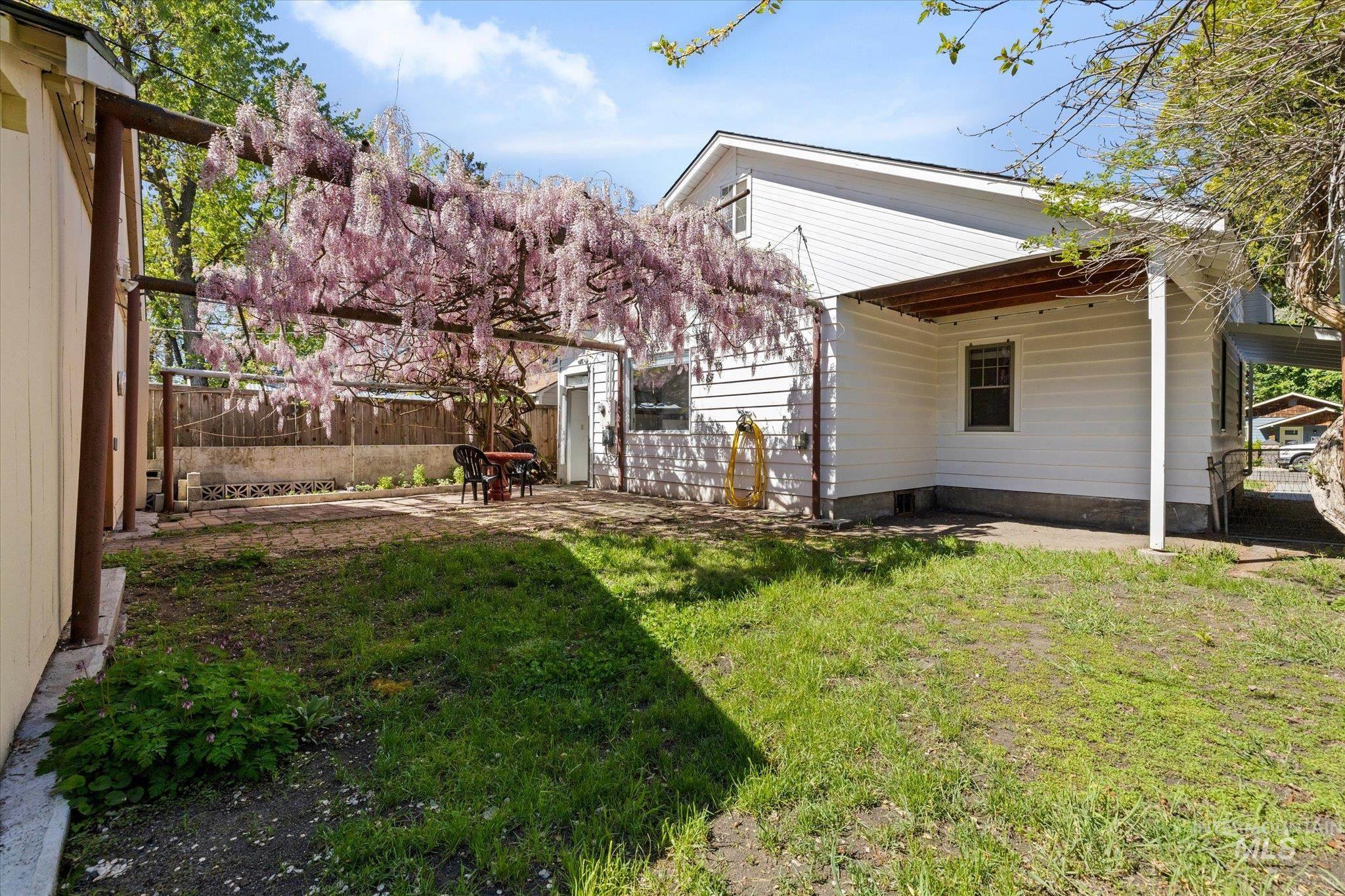 1806 N 28th Street, Boise, Idaho 83703, 2 Bedrooms, 1 Bathroom, Residential For Sale, Price $484,900, 98946383
