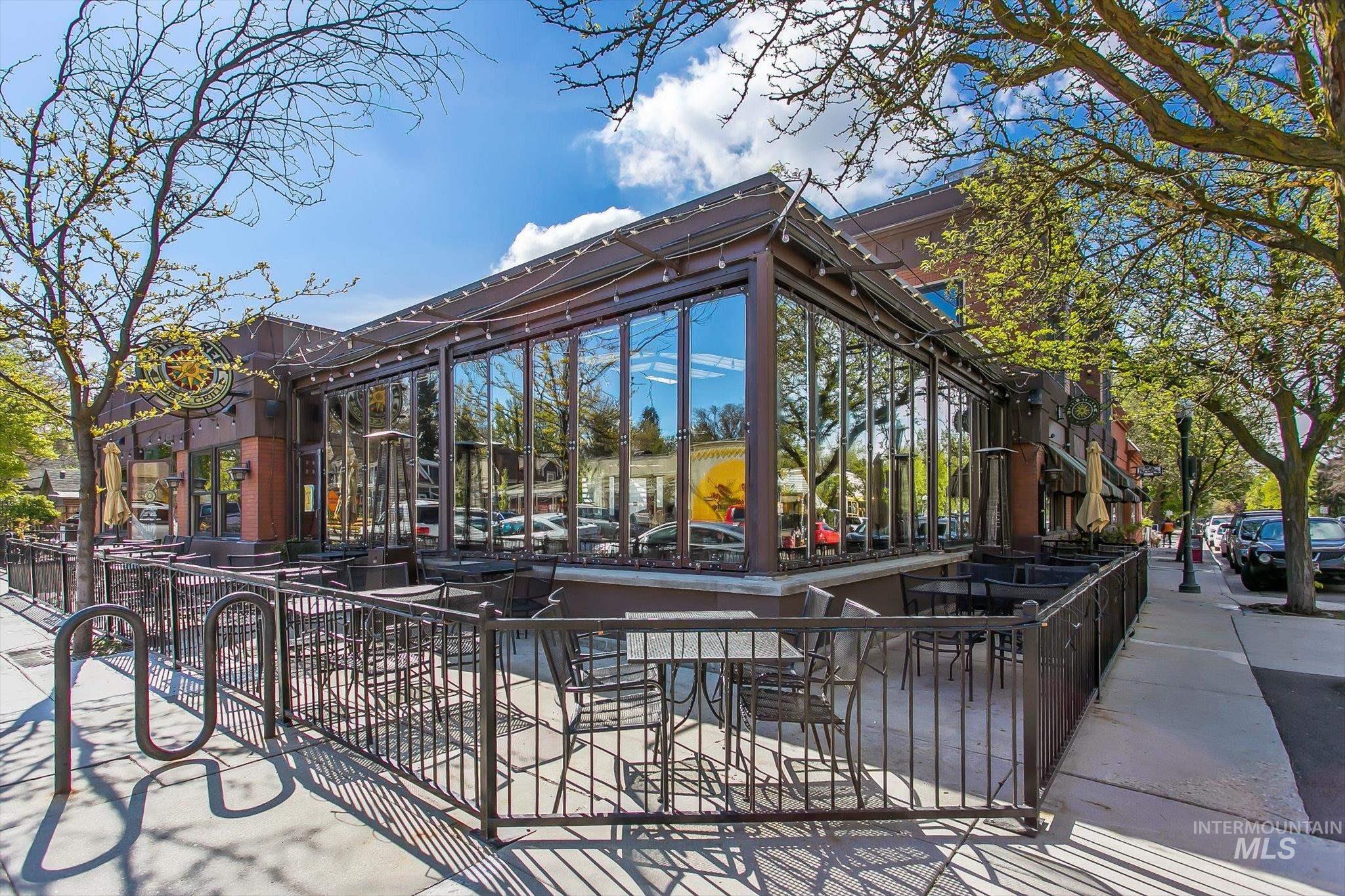 1806 N 28th Street, Boise, Idaho 83703, 2 Bedrooms, 1 Bathroom, Residential For Sale, Price $484,900, 98946383