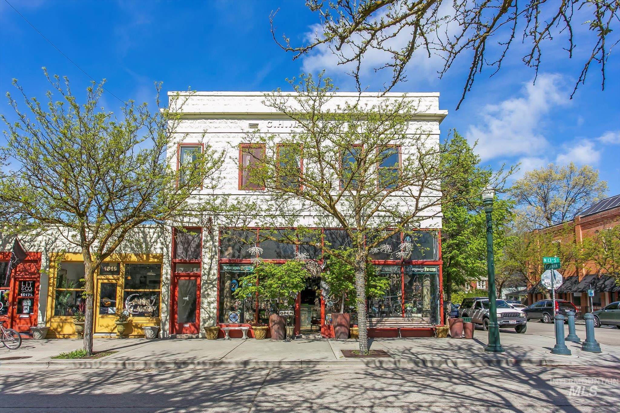 1806 N 28th Street, Boise, Idaho 83703, 2 Bedrooms, 1 Bathroom, Residential For Sale, Price $484,900, 98946383