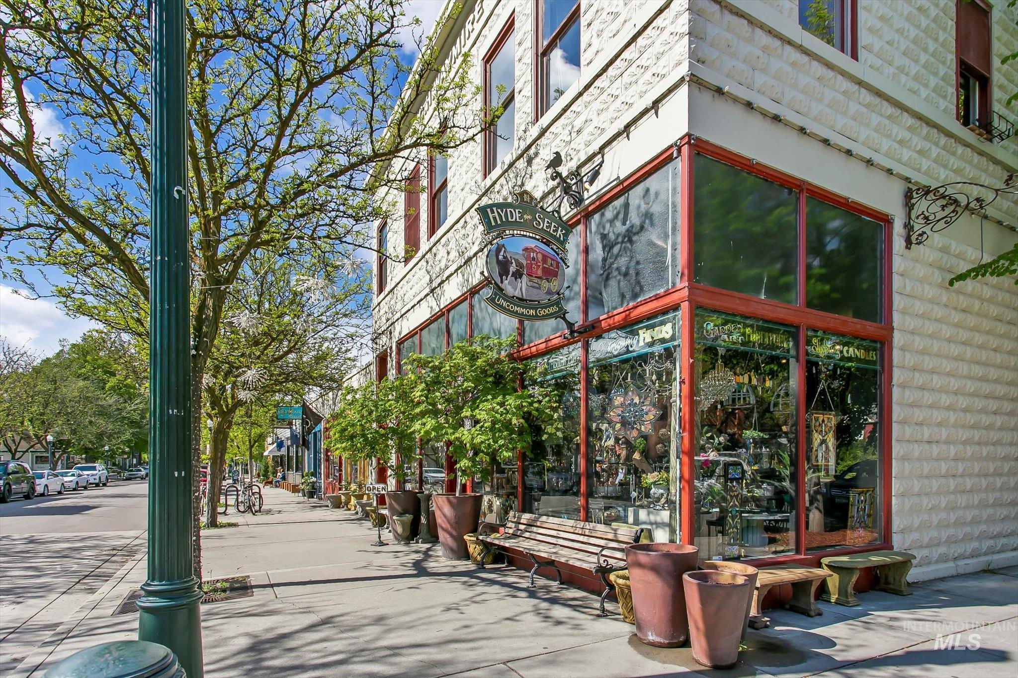 1806 N 28th Street, Boise, Idaho 83703, 2 Bedrooms, 1 Bathroom, Residential For Sale, Price $484,900, 98946383