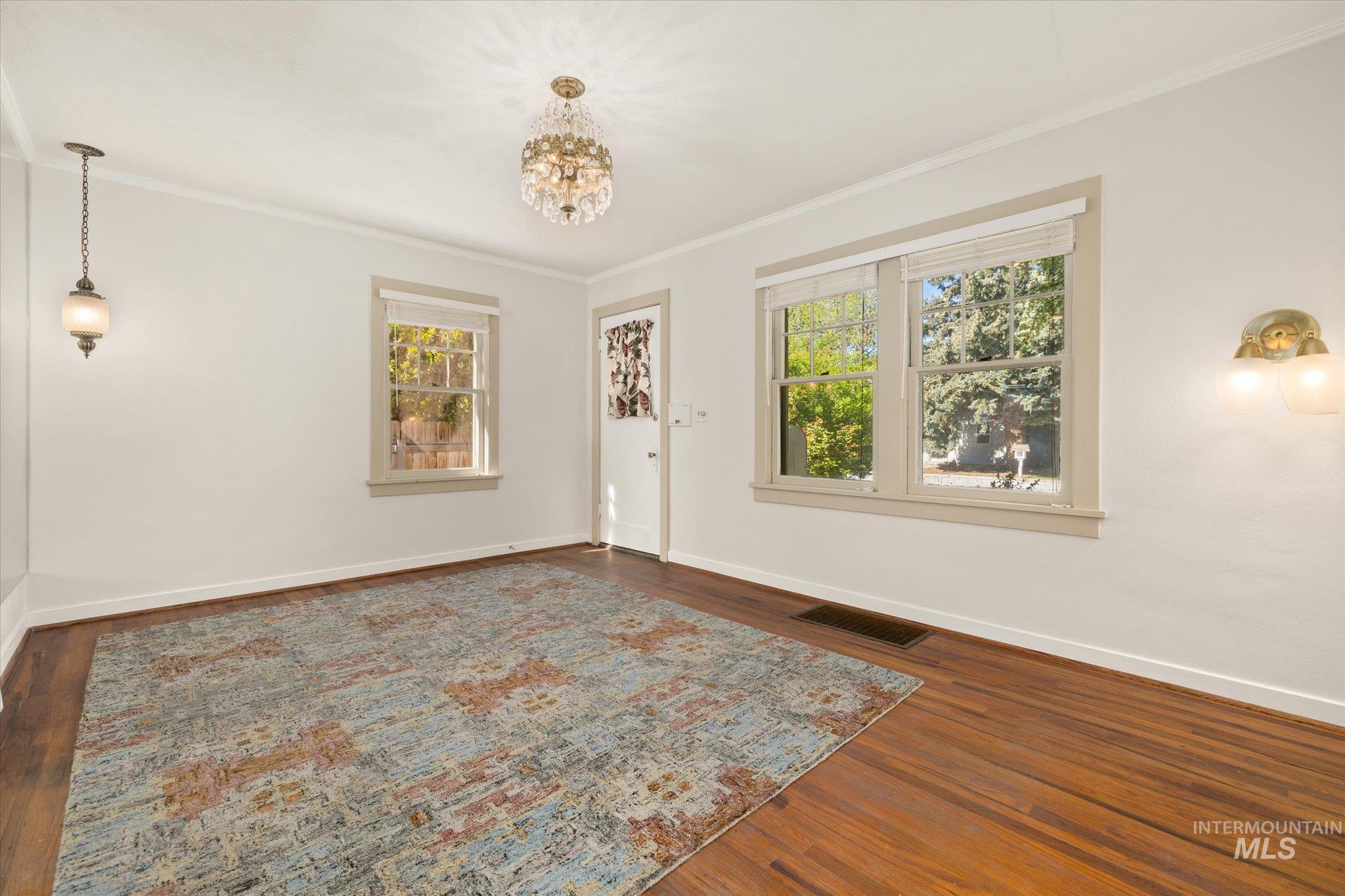 1806 N 28th Street, Boise, Idaho 83703, 2 Bedrooms, 1 Bathroom, Residential For Sale, Price $484,900, 98946383