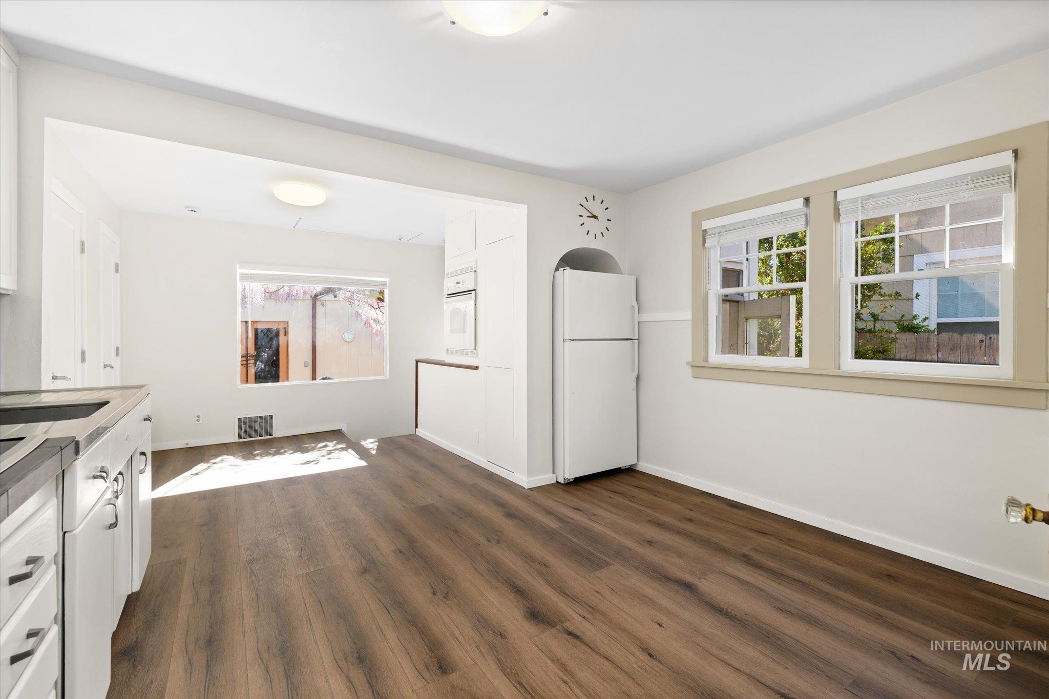 1806 N 28th Street, Boise, Idaho 83703, 2 Bedrooms, 1 Bathroom, Residential For Sale, Price $484,900, 98946383