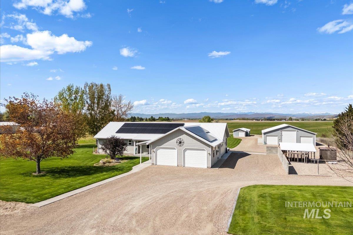 2490 Watts, Payette, Idaho 83661, 6 Bedrooms, 4 Bathrooms, Residential For Sale, Price $1,075,000, 98946458
