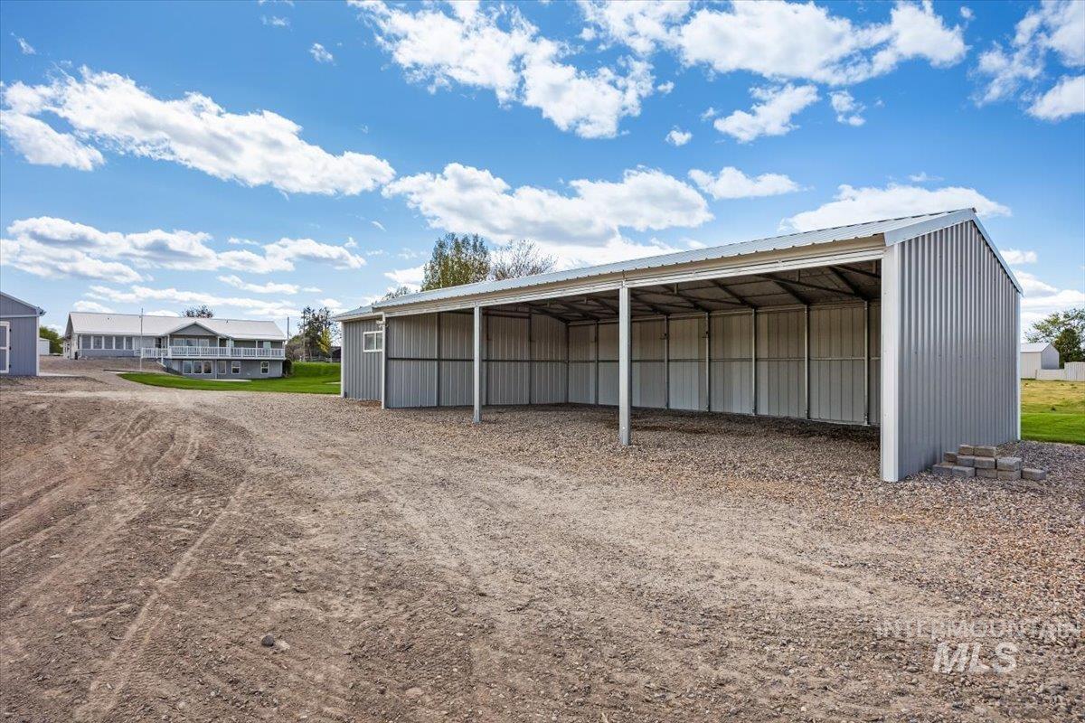 2490 Watts, Payette, Idaho 83661, 6 Bedrooms, 4 Bathrooms, Residential For Sale, Price $1,075,000, 98946458