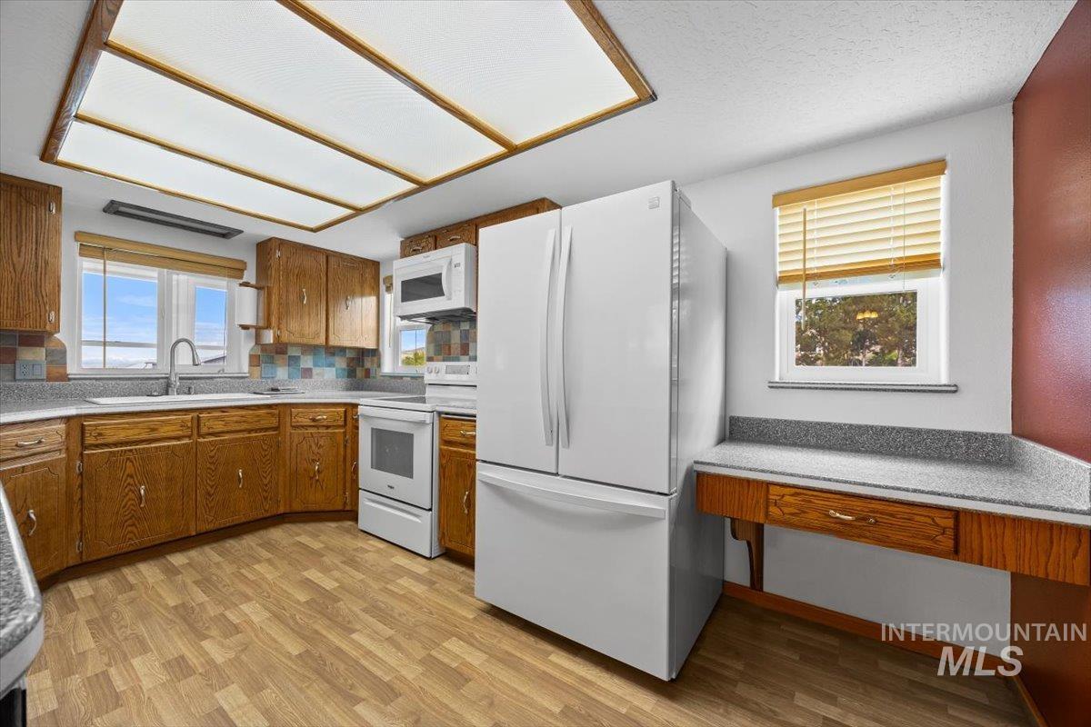 2490 Watts, Payette, Idaho 83661, 6 Bedrooms, 4 Bathrooms, Residential For Sale, Price $1,075,000, 98946458