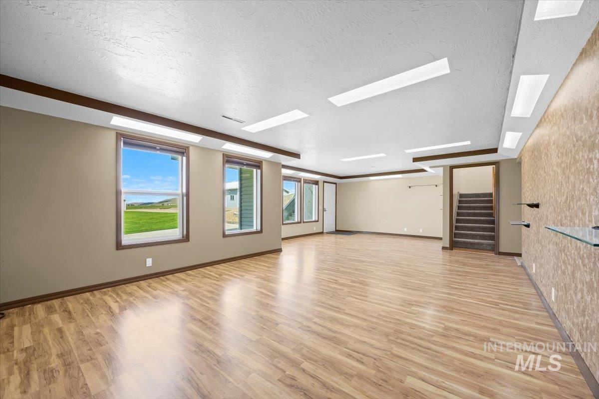2490 Watts, Payette, Idaho 83661, 6 Bedrooms, 4 Bathrooms, Residential For Sale, Price $1,075,000, 98946458