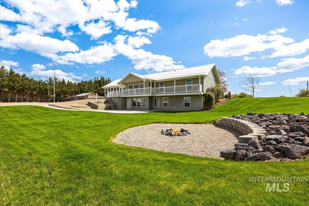 2490 Watts, Payette, Idaho 83661, 6 Bedrooms, 4 Bathrooms, Residential For Sale, Price $1,075,000, 98946458