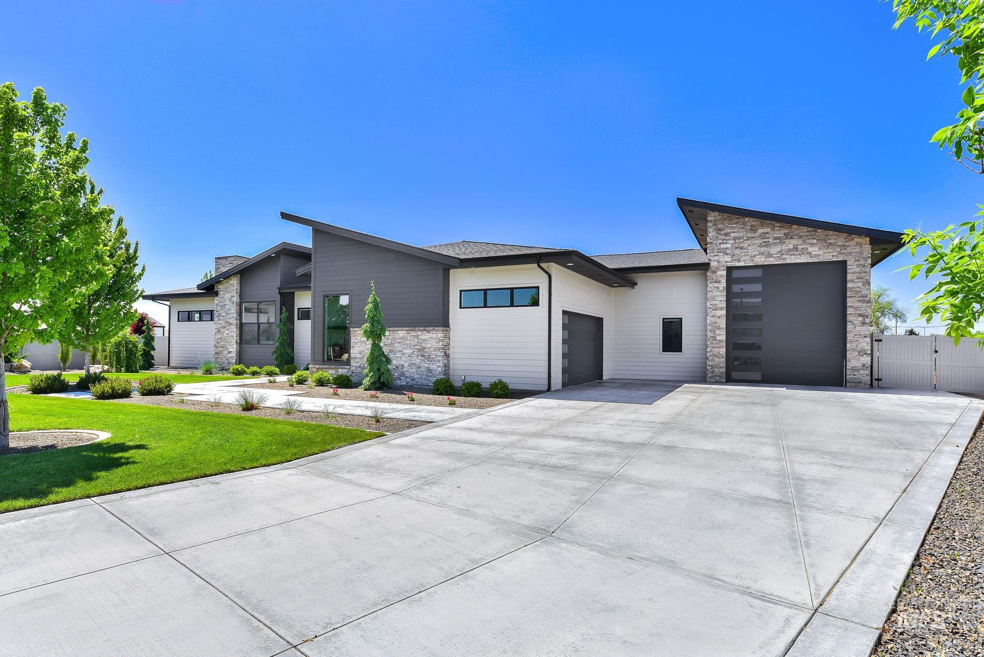6553 S Pemberley Way, Meridian, Idaho 83642, 5 Bedrooms, 5.5 Bathrooms, Residential For Sale, Price $2,400,000, 98946473