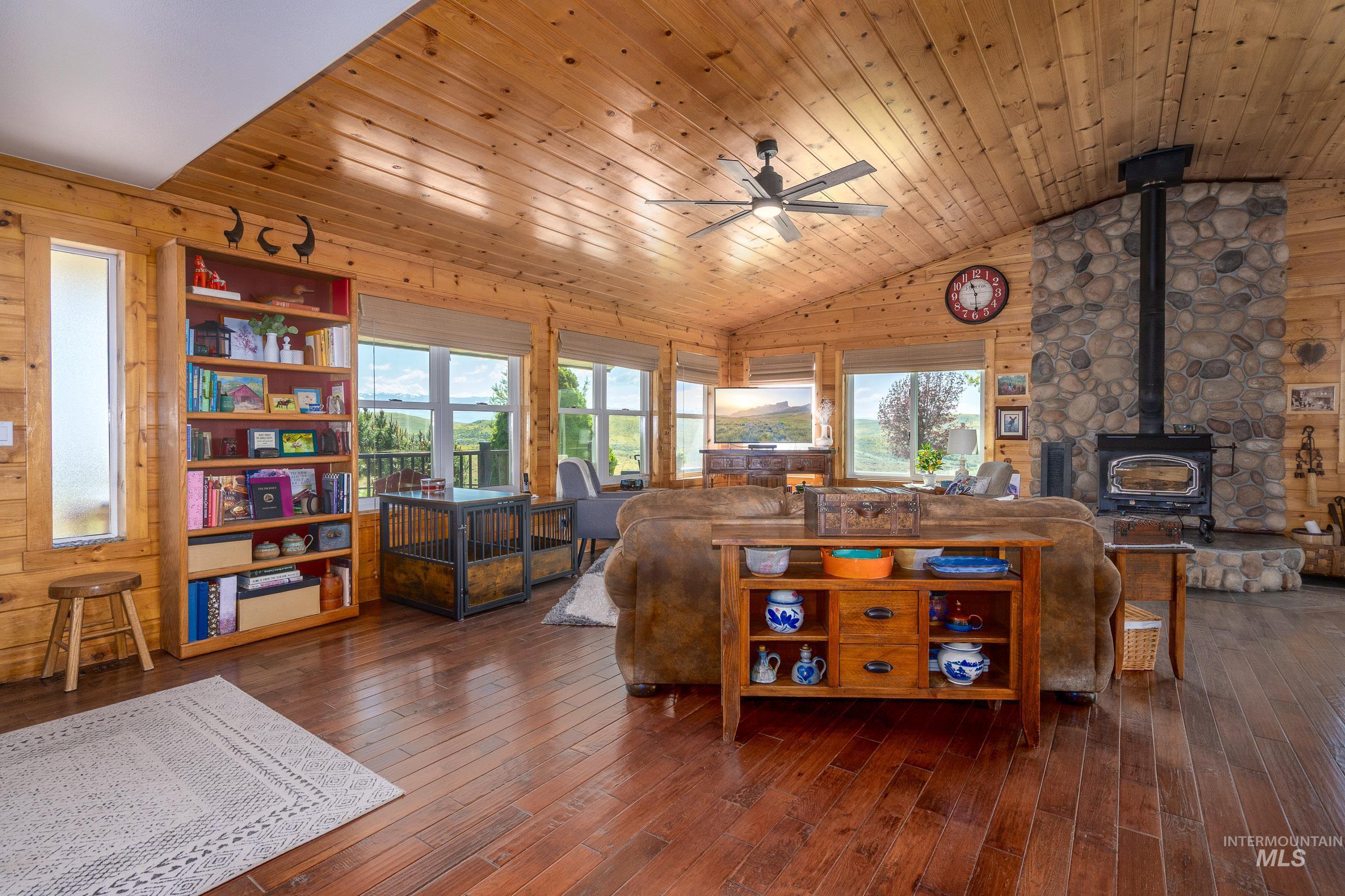 1821 Canyon Rd, Council, Idaho 83612, 3 Bedrooms, 2 Bathrooms, Residential For Sale, Price $799,000, 98946478