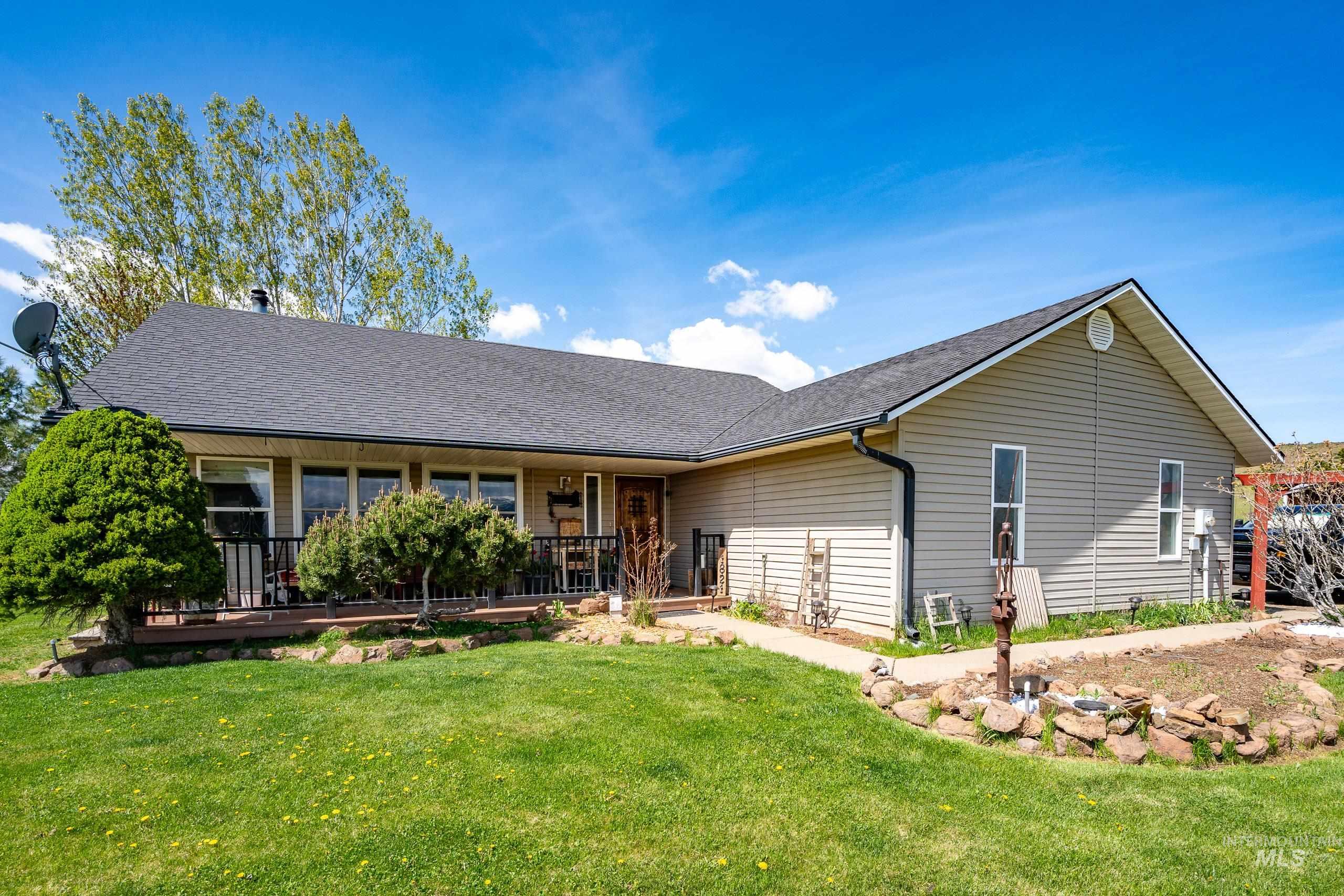 1821 Canyon Rd, Council, Idaho 83612, 3 Bedrooms, 2 Bathrooms, Residential For Sale, Price $799,000, 98946478