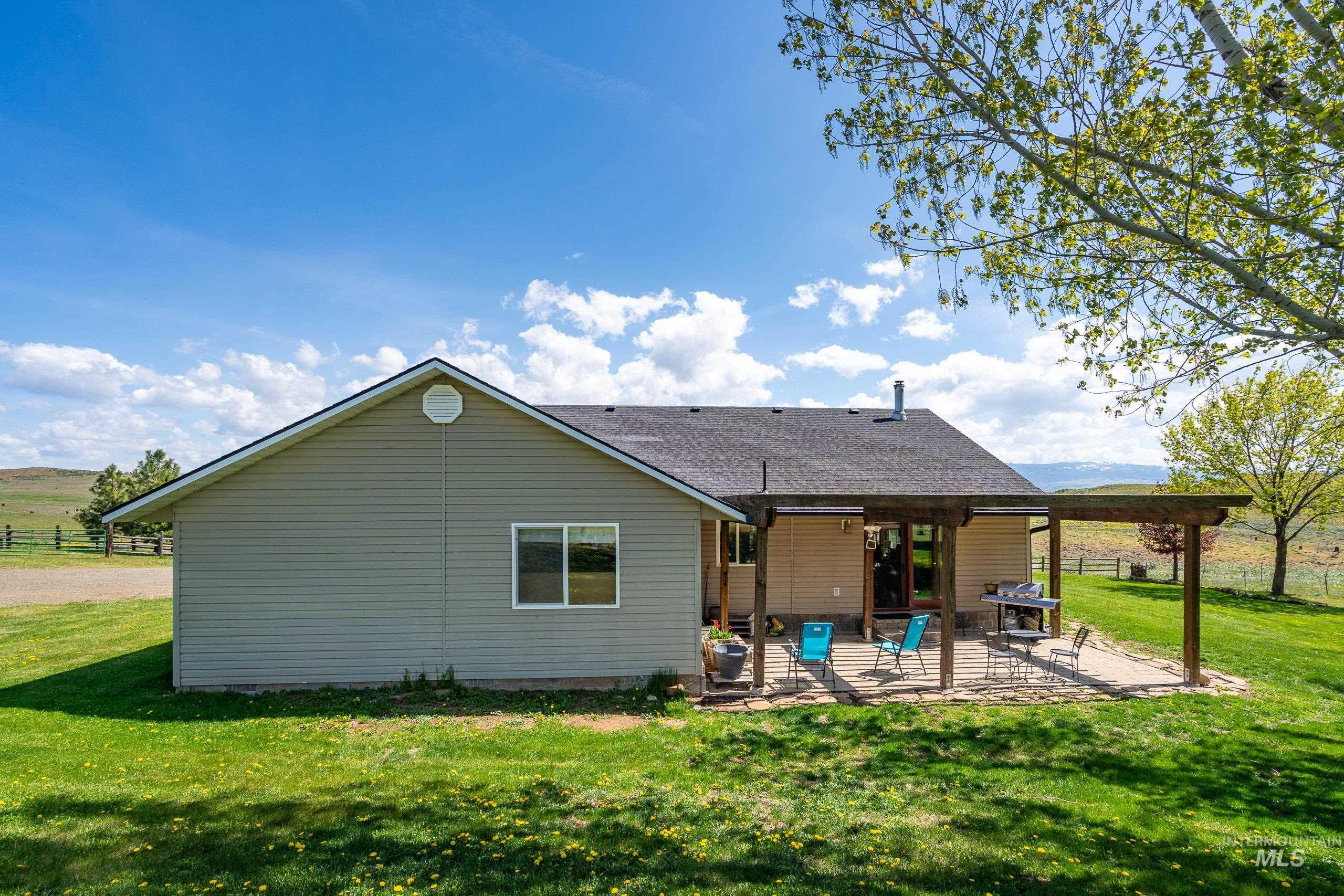 1821 Canyon Rd, Council, Idaho 83612, 3 Bedrooms, 2 Bathrooms, Residential For Sale, Price $799,000, 98946478