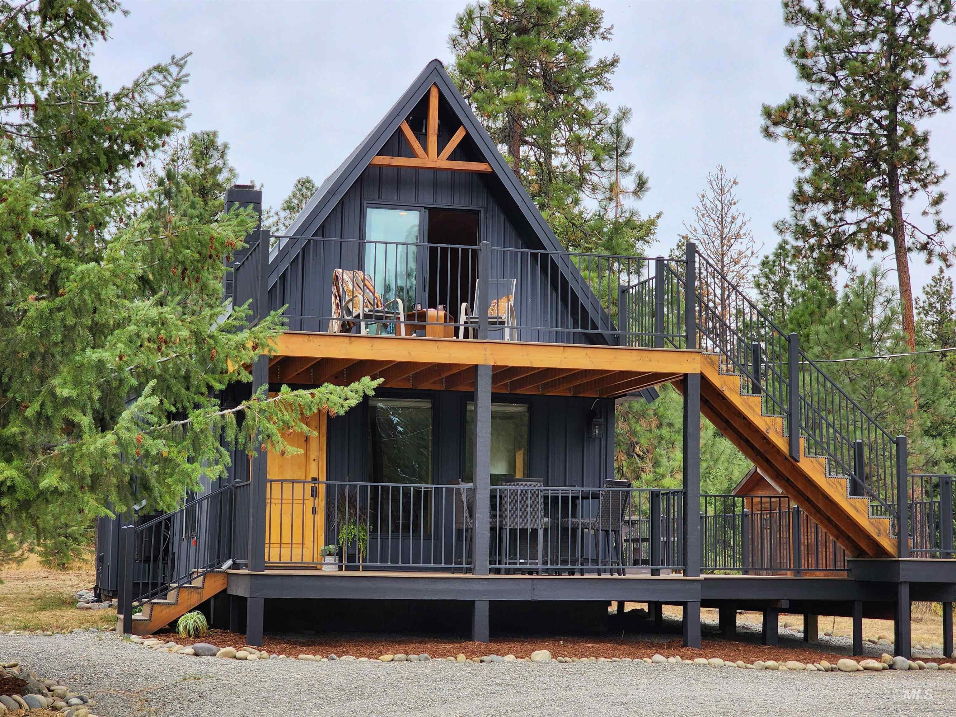 85 Cottage Rd, Anatone, Washington 99401, 1 Bedroom, 1 Bathroom, Residential For Sale, Price $349,000, 98946481