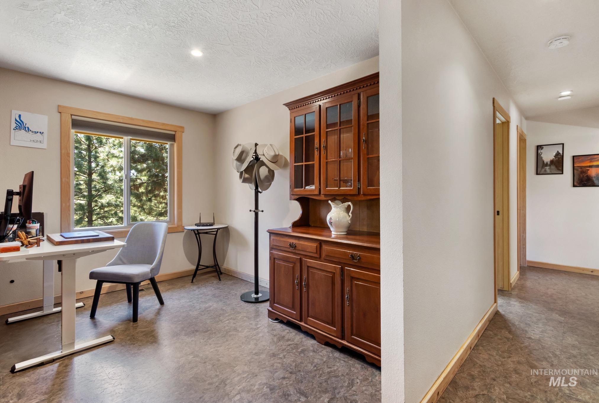 34 Wilderness Way, Boise, Idaho 83716, 3 Bedrooms, 3 Bathrooms, Residential For Sale, Price $635,000, 98946496