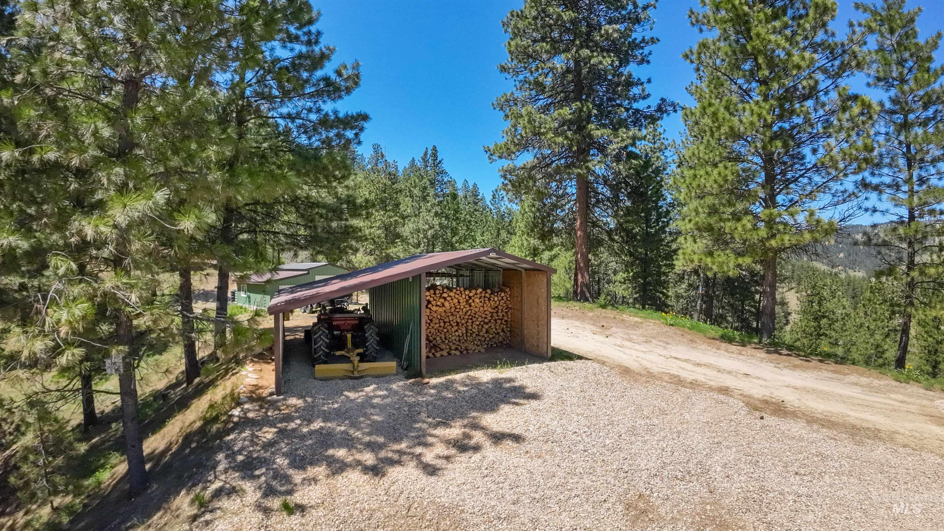 34 Wilderness Way, Boise, Idaho 83716, 3 Bedrooms, 3 Bathrooms, Residential For Sale, Price $635,000, 98946496