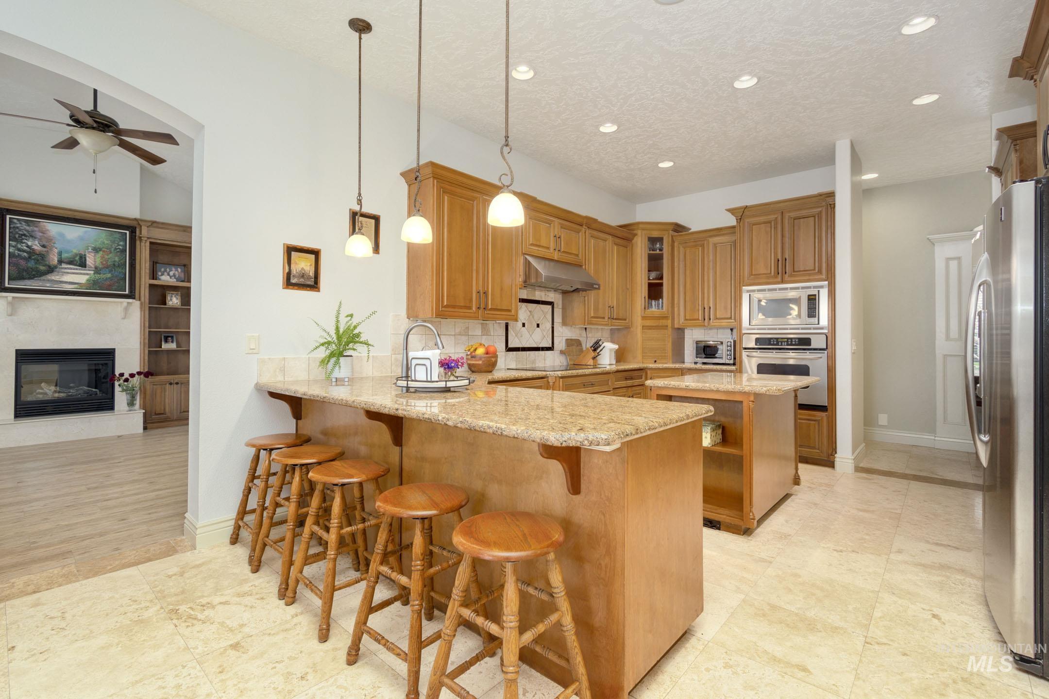 5139 N Brookfield Pl, Boise, Idaho 83713, 5 Bedrooms, 3.5 Bathrooms, Residential For Sale, Price $984,900, 98946497