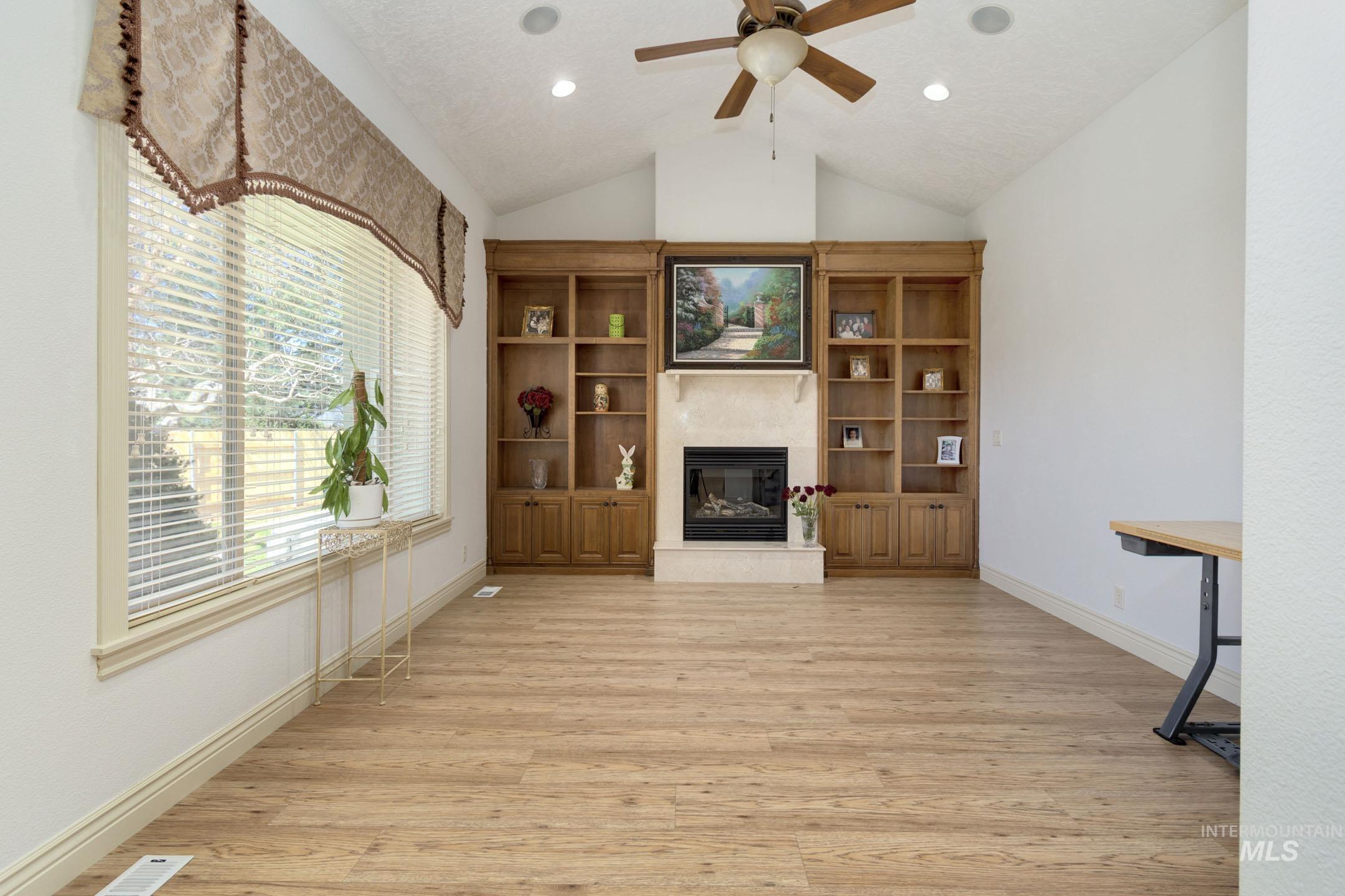 5139 N Brookfield Pl, Boise, Idaho 83713, 5 Bedrooms, 3.5 Bathrooms, Residential For Sale, Price $984,900, 98946497