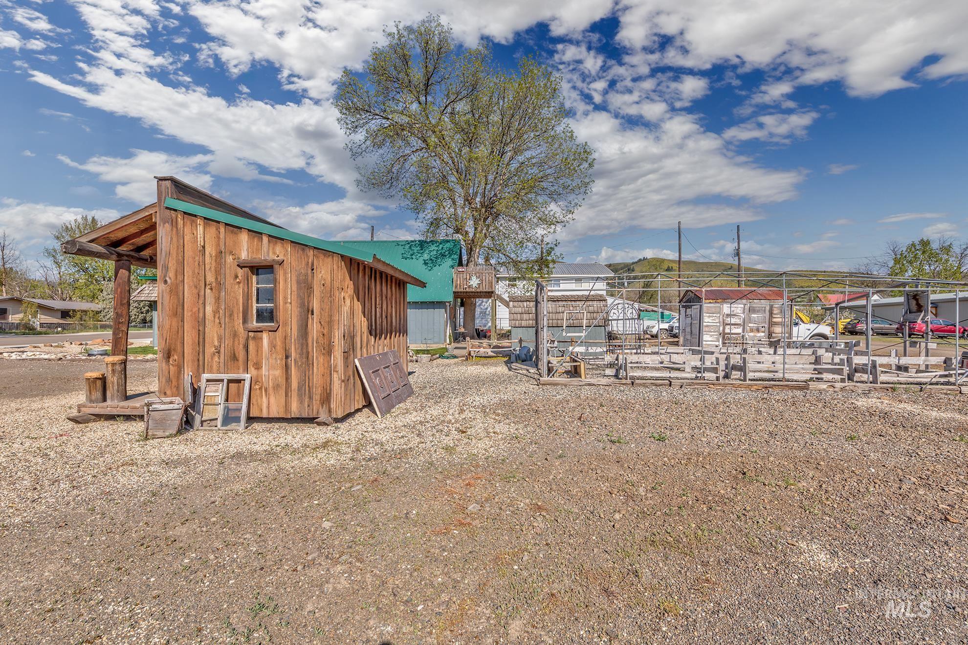 303 Illinois Ave, Council, Idaho 83612, 2 Bedrooms, 2 Bathrooms, Residential For Sale, Price $299,000, 98946515