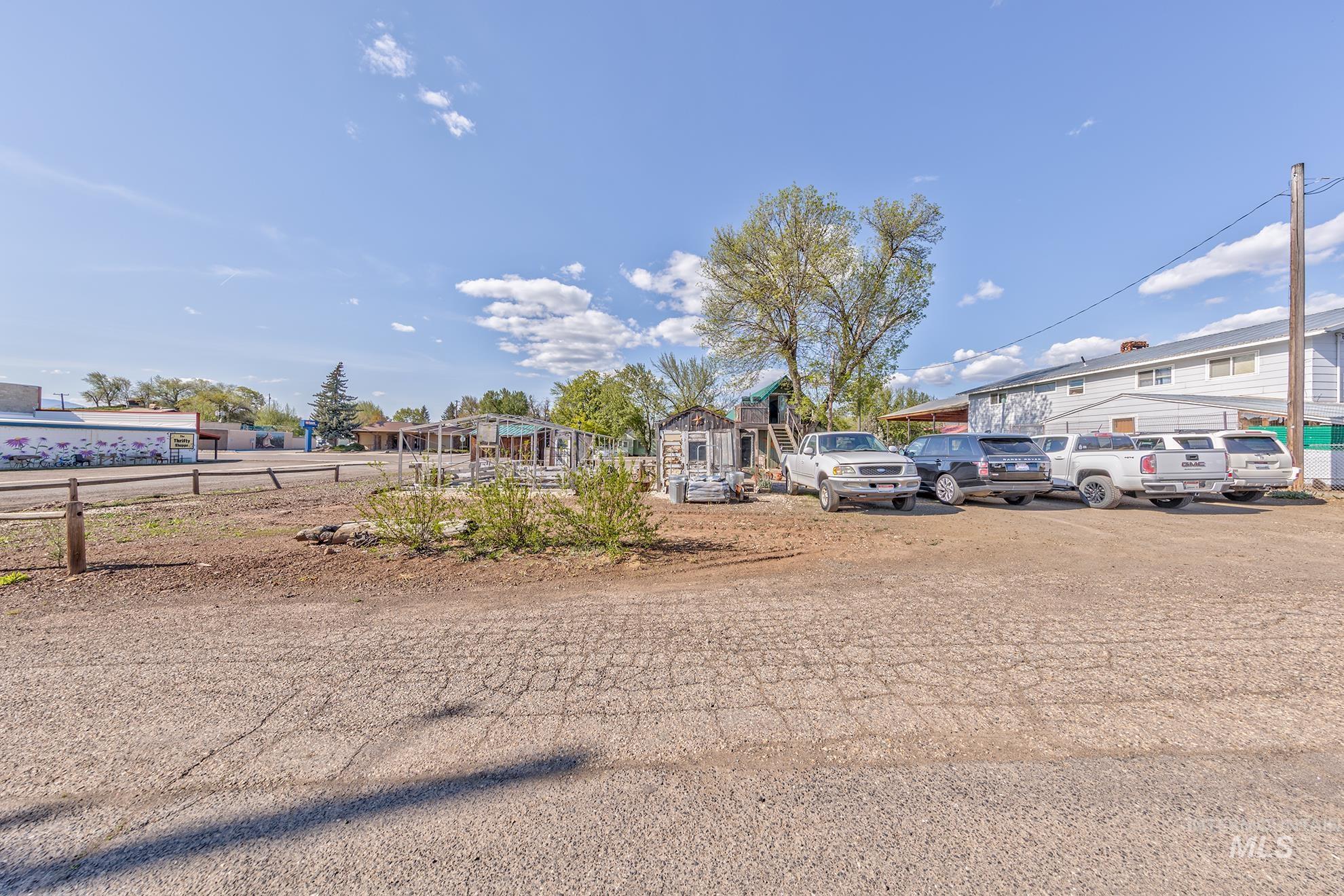 303 Illinois Ave, Council, Idaho 83612, 2 Bedrooms, 2 Bathrooms, Residential For Sale, Price $299,000, 98946515