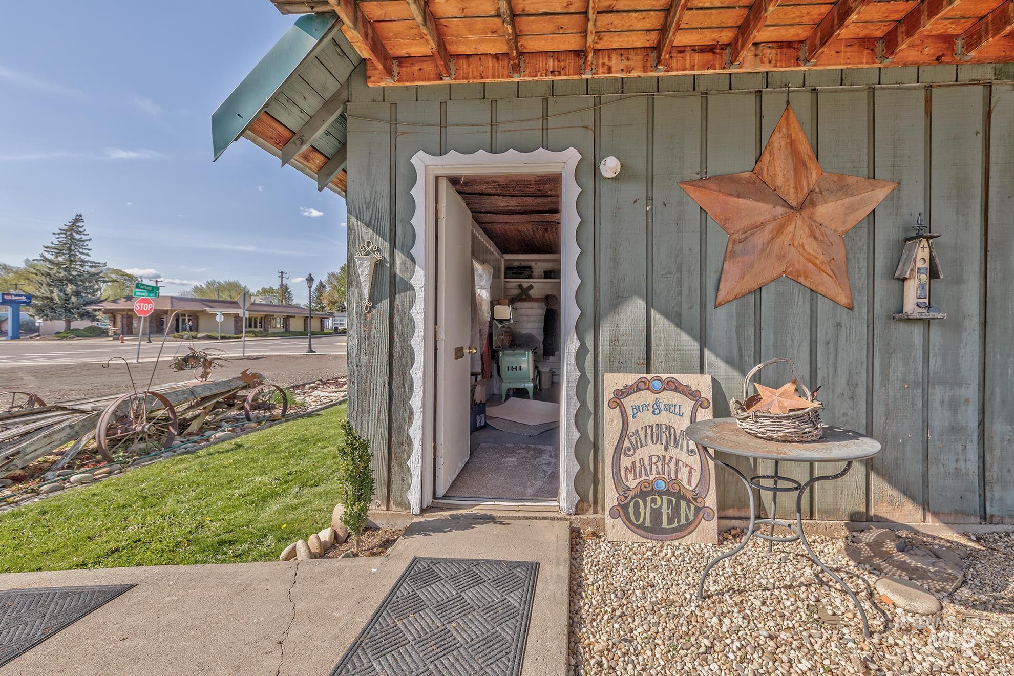 303 Illinois Ave, Council, Idaho 83612, 2 Bedrooms, 2 Bathrooms, Residential For Sale, Price $299,000, 98946515