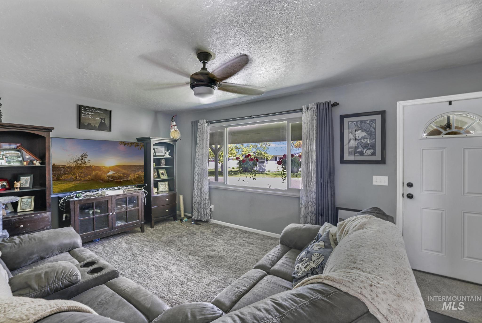 321 Dennis Drive, Burley, Idaho 83318-0000, 5 Bedrooms, 2 Bathrooms, Residential For Sale, Price $365,000, 98946516