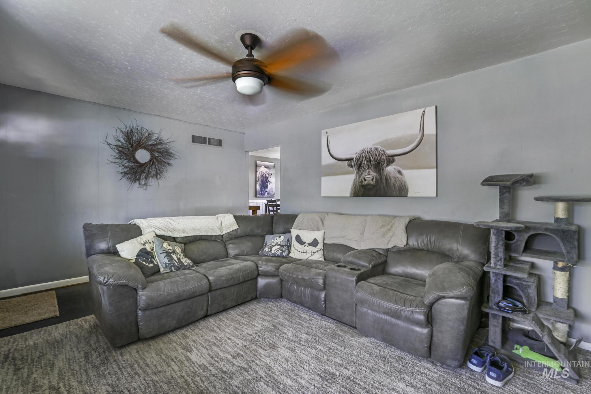 321 Dennis Drive, Burley, Idaho 83318-0000, 5 Bedrooms, 2 Bathrooms, Residential For Sale, Price $365,000, 98946516